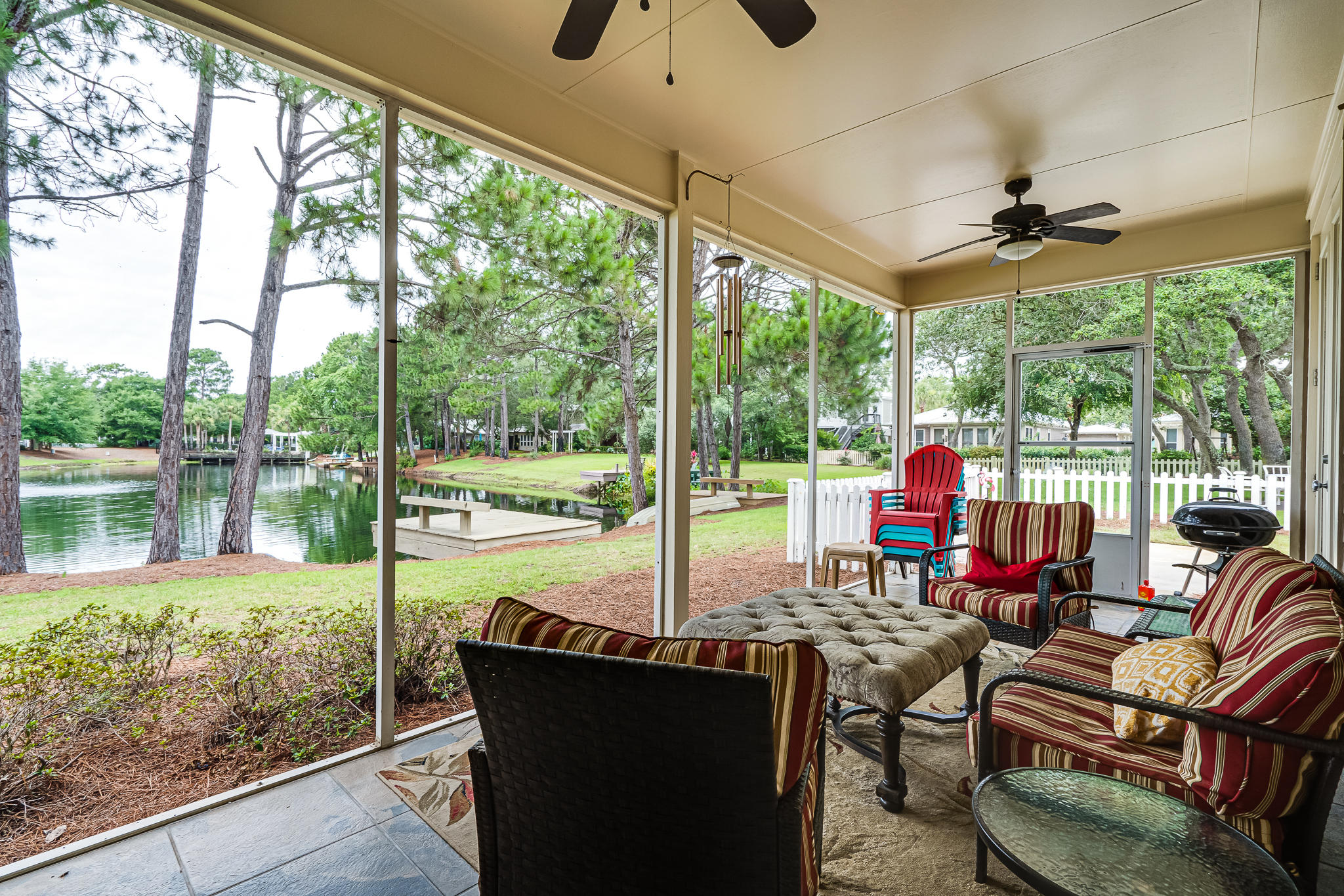 CRYSTAL LAKE - Residential