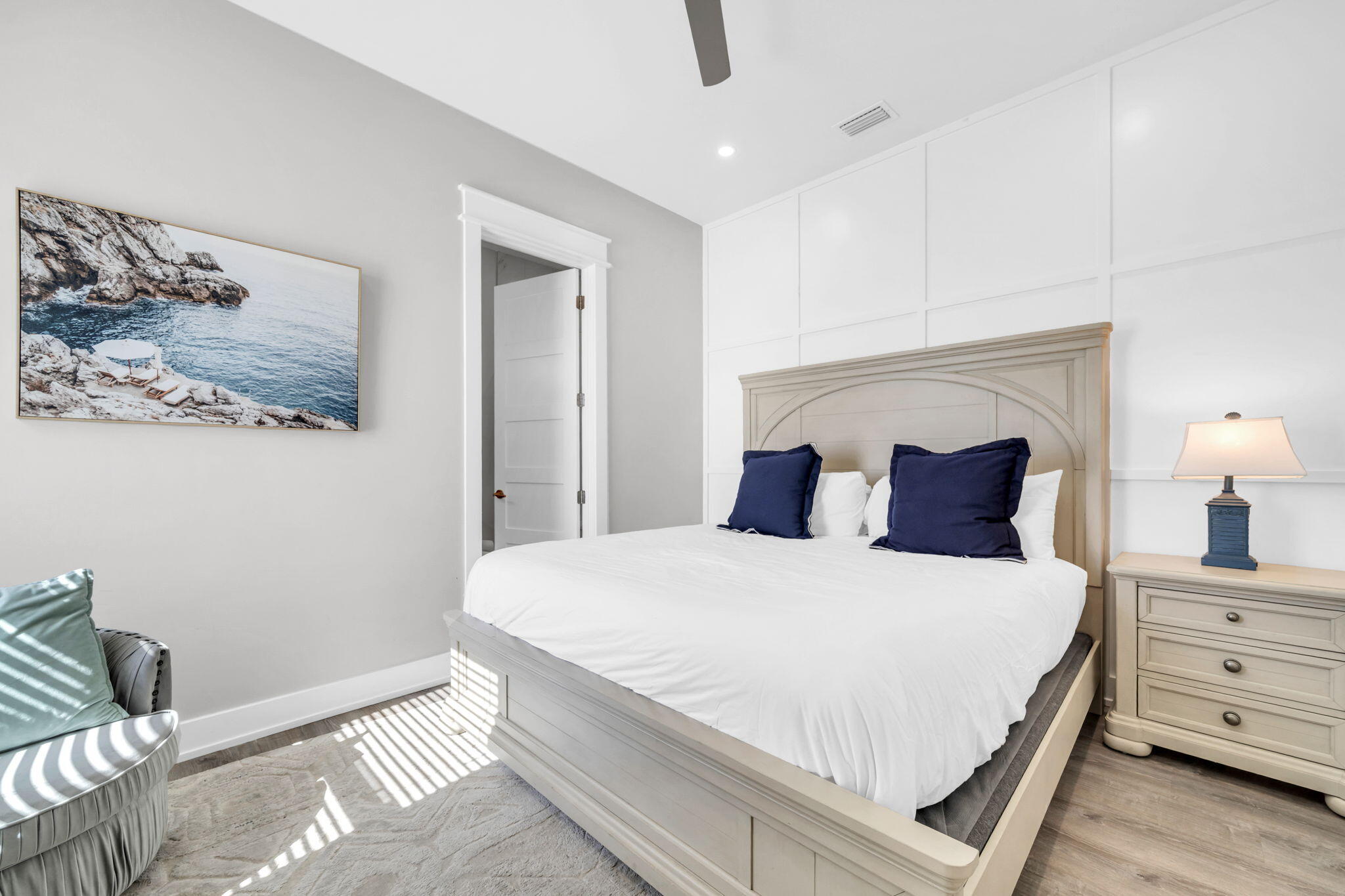BID-A-WEE S/D - Residential