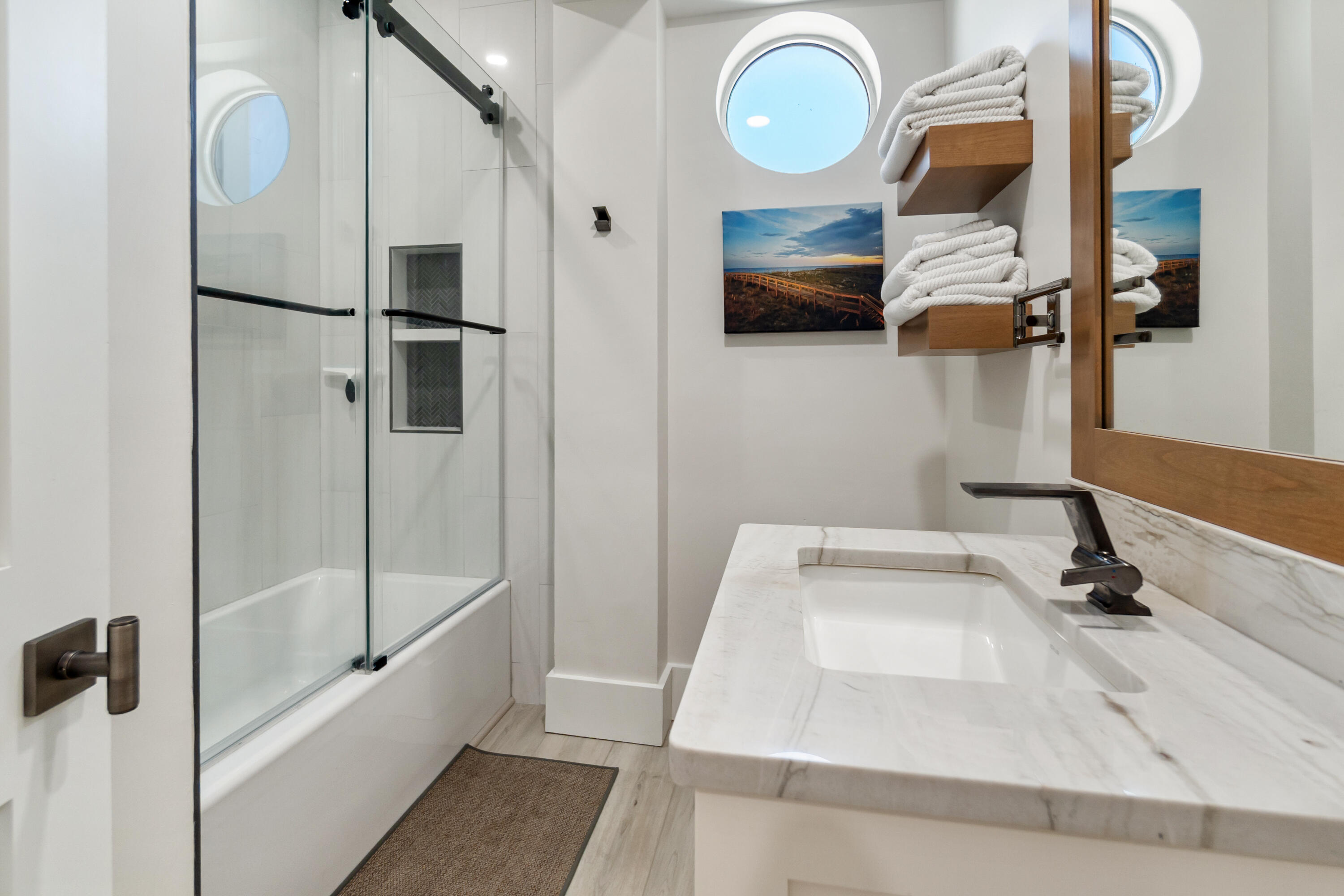 PORT SIDE VILLAS CONDOMINIUM - Residential