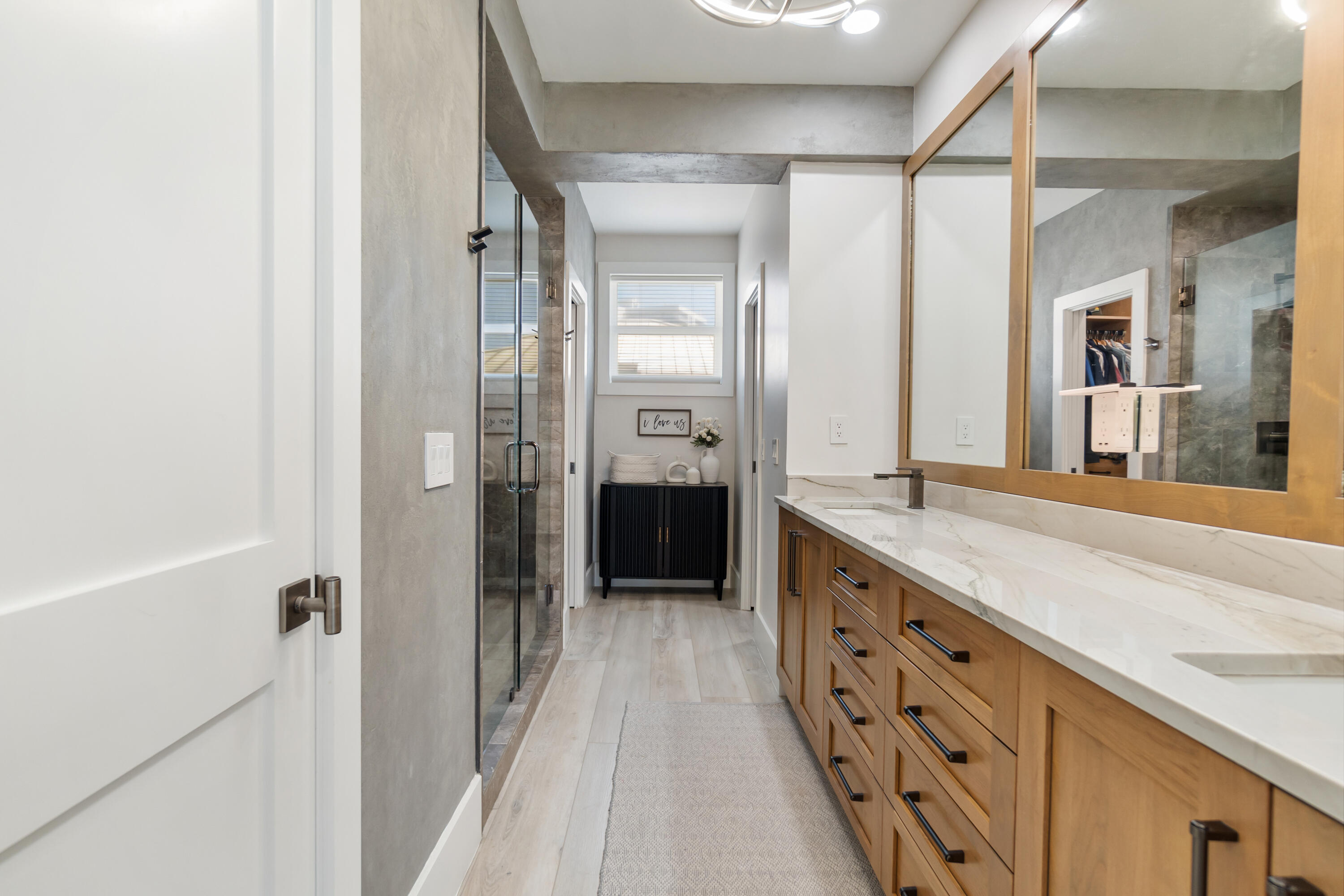 PORT SIDE VILLAS CONDOMINIUM - Residential