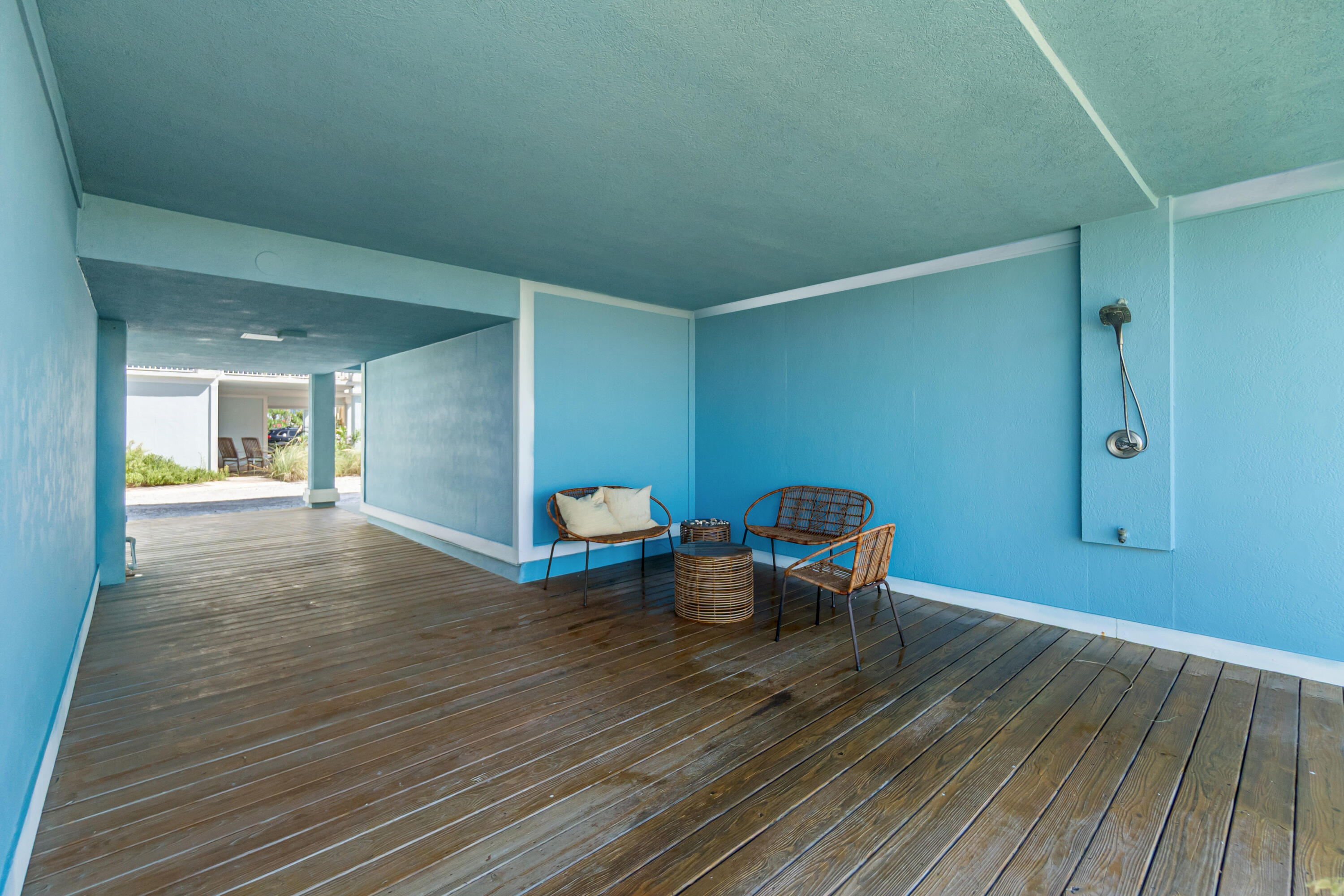 PORT SIDE VILLAS CONDOMINIUM - Residential