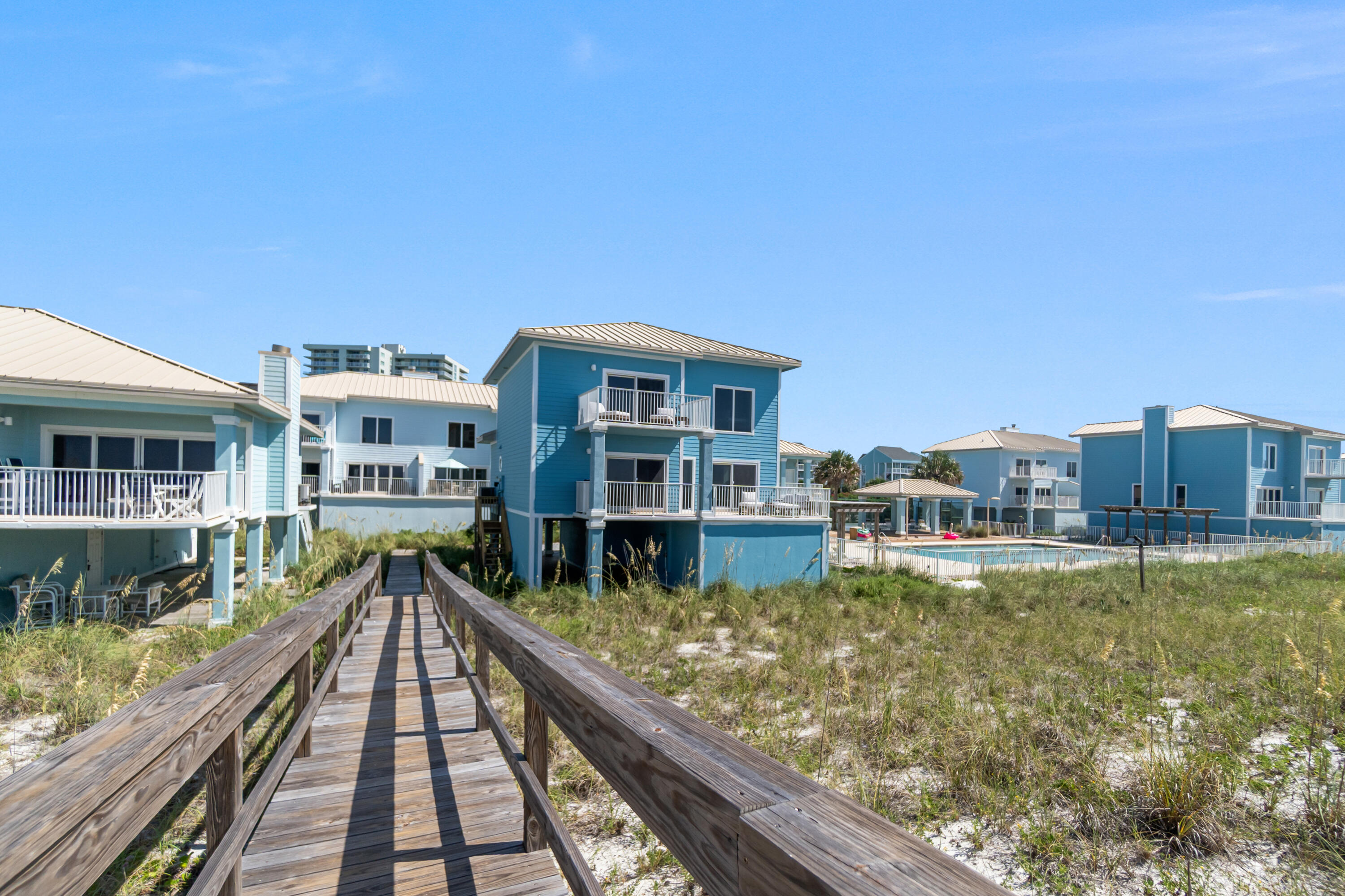 PORT SIDE VILLAS CONDOMINIUM - Residential