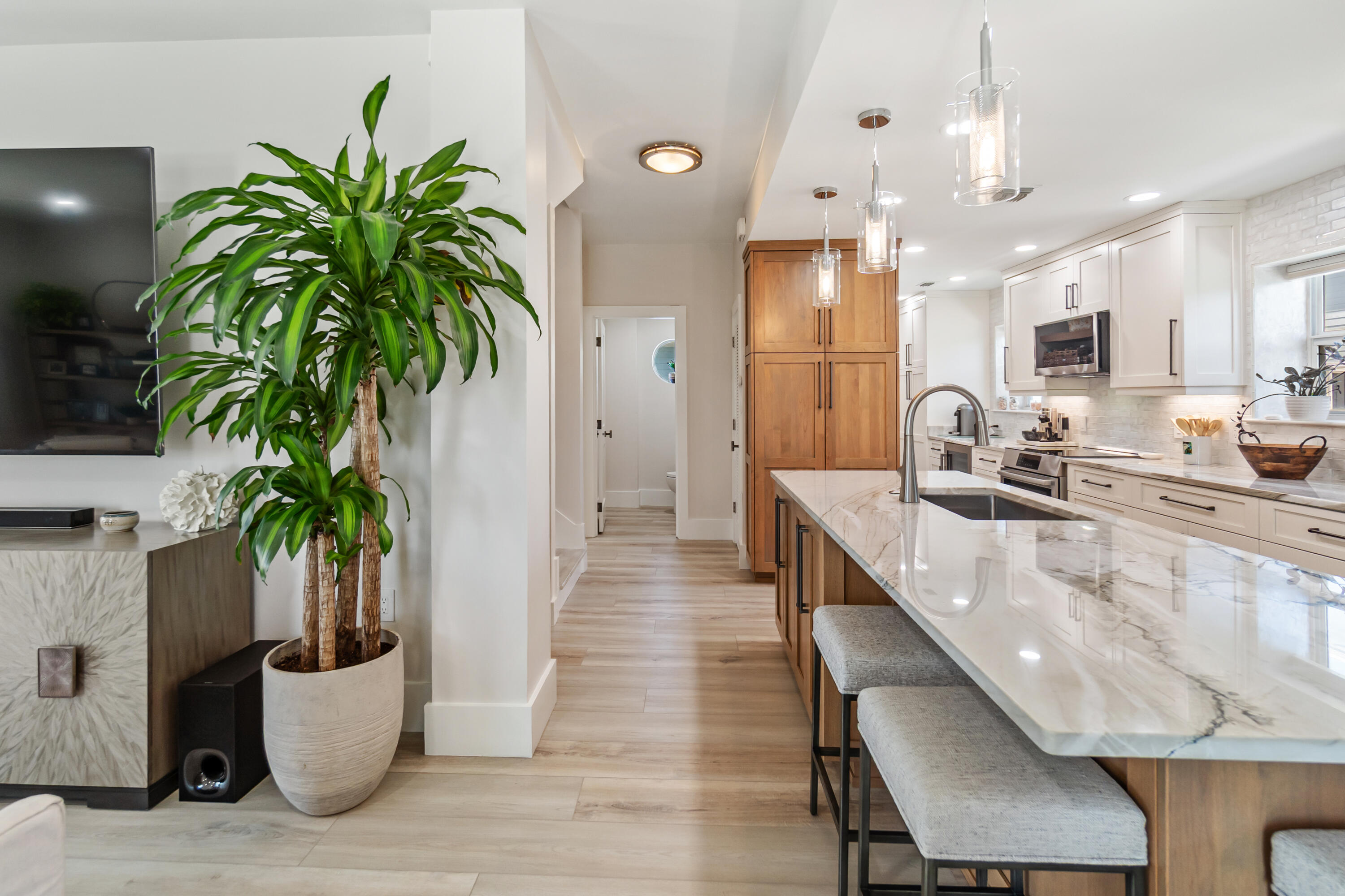 PORT SIDE VILLAS CONDOMINIUM - Residential