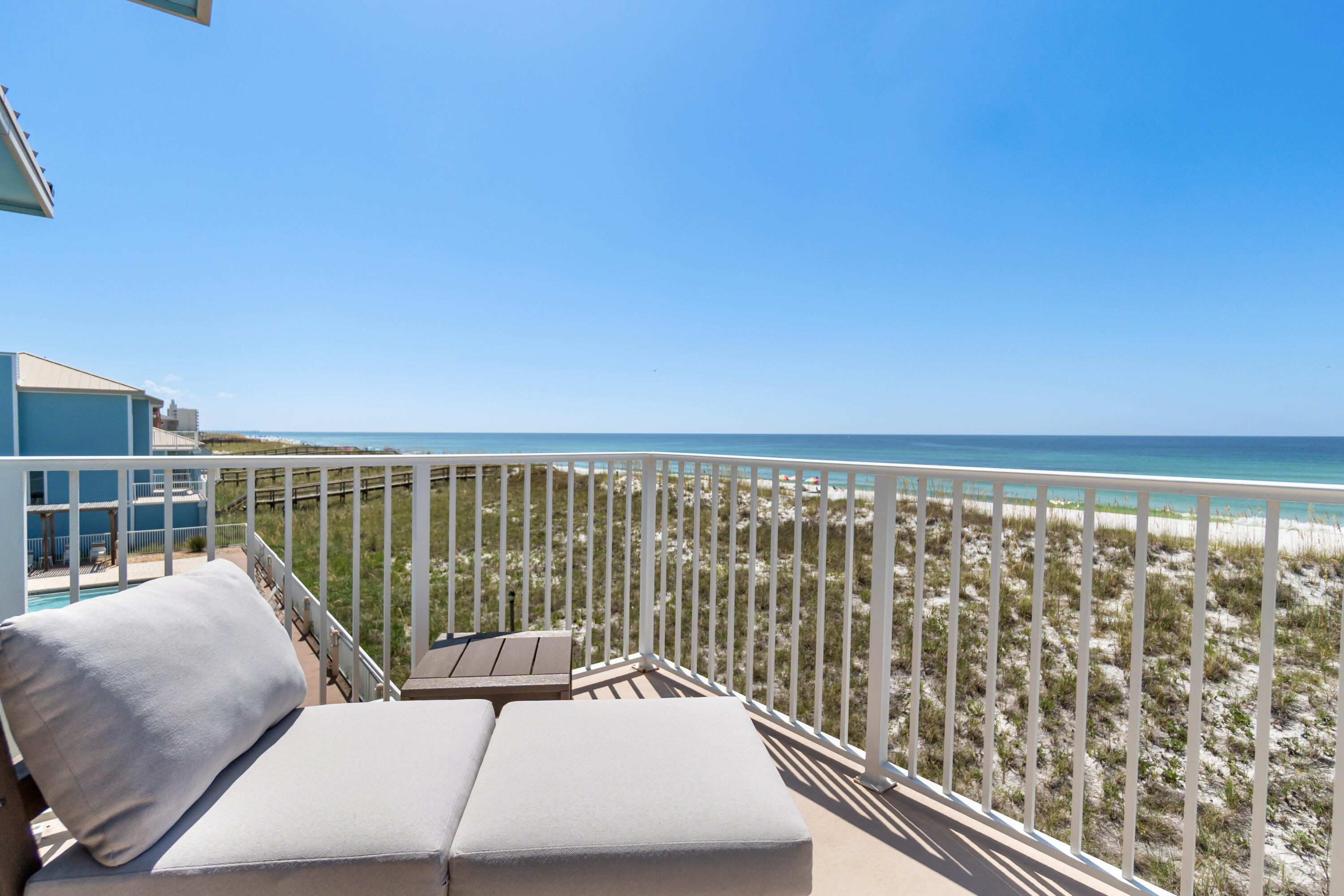 PORT SIDE VILLAS CONDOMINIUM - Residential