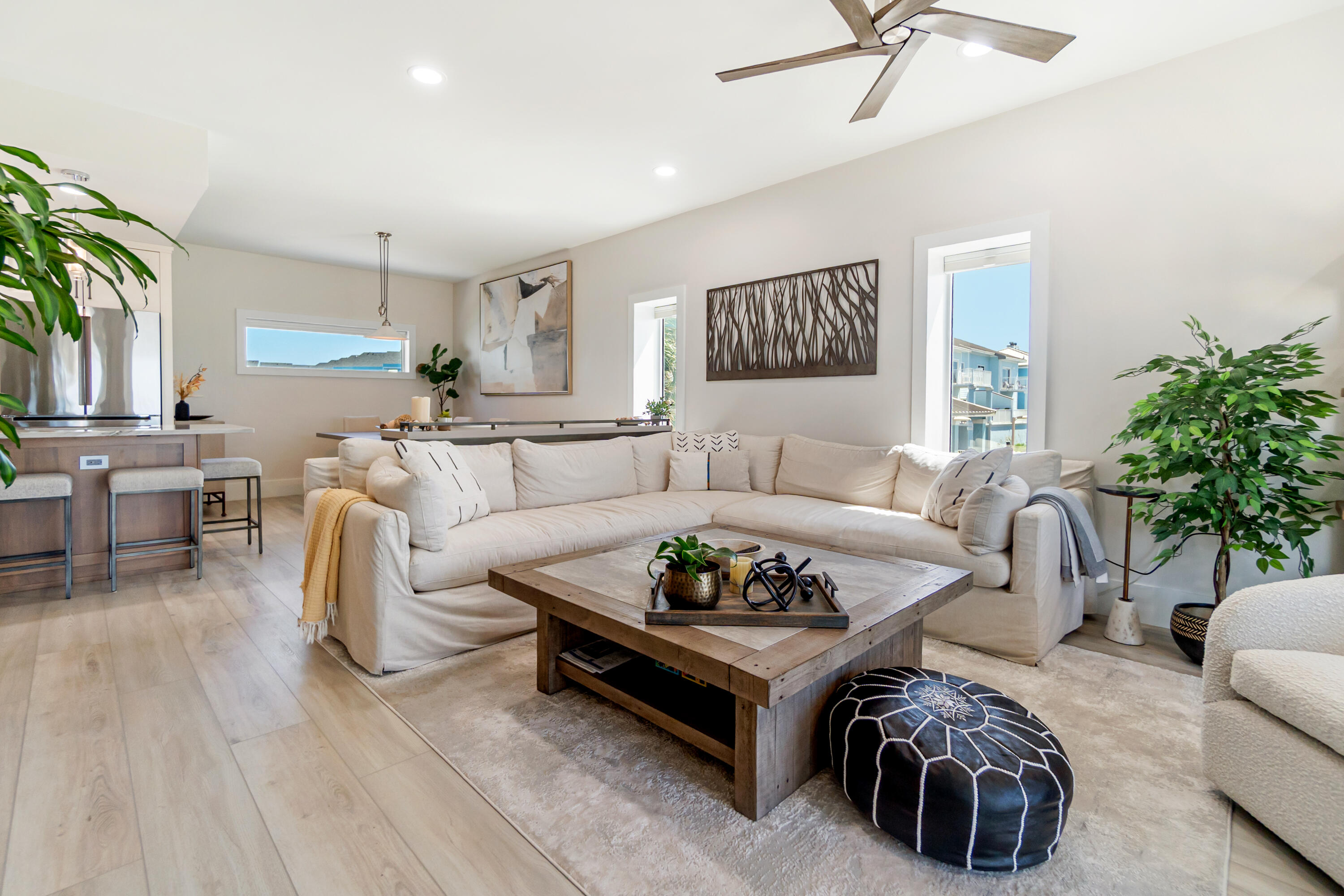 PORT SIDE VILLAS CONDOMINIUM - Residential