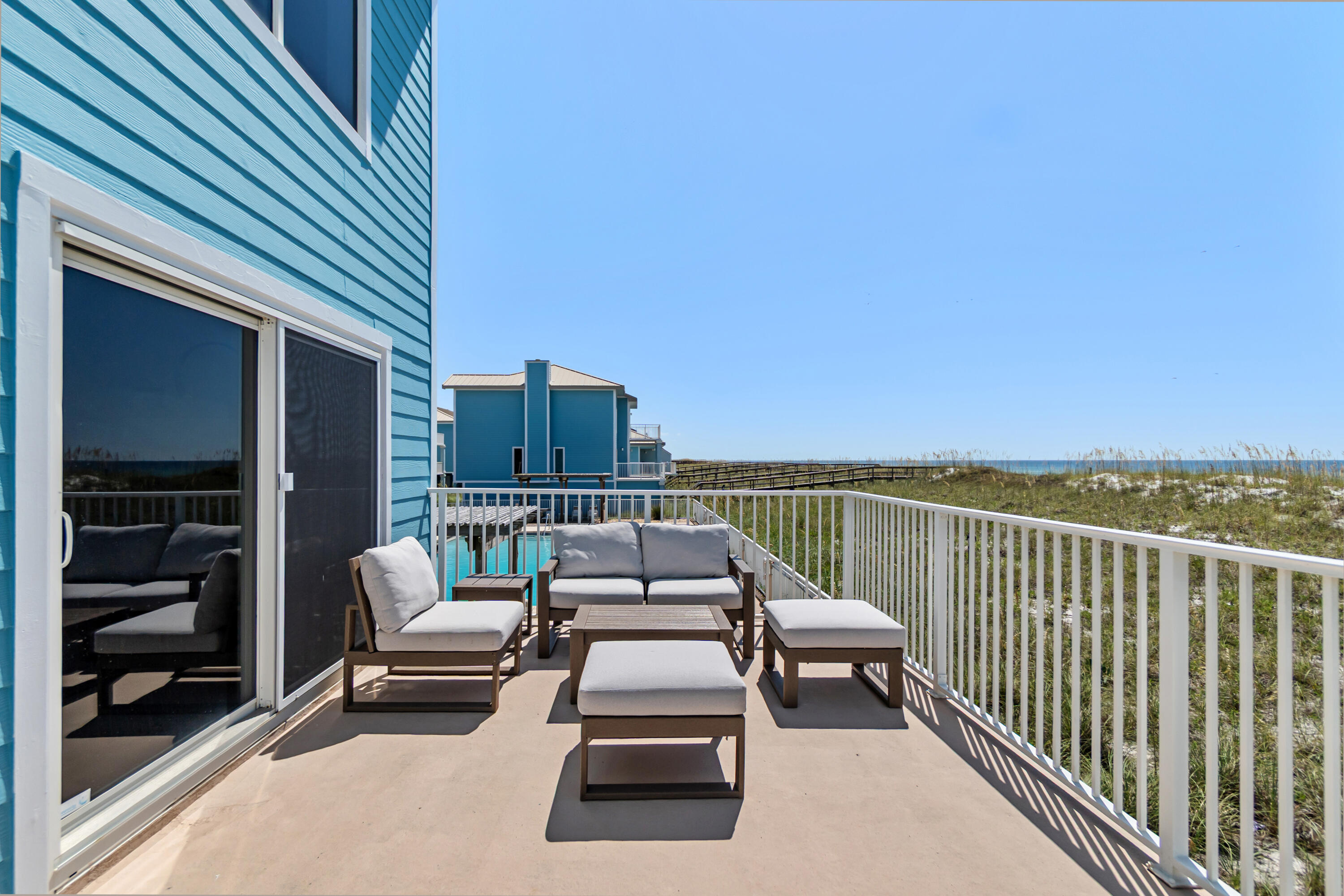 PORT SIDE VILLAS CONDOMINIUM - Residential