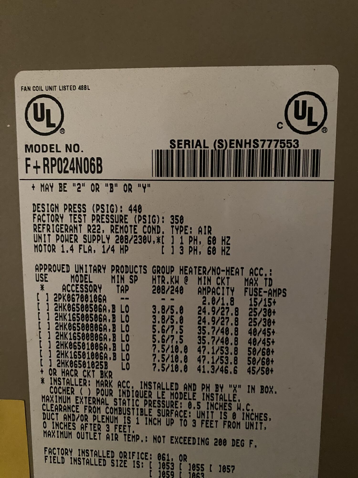 PINE SHADOWS T/H - Residential