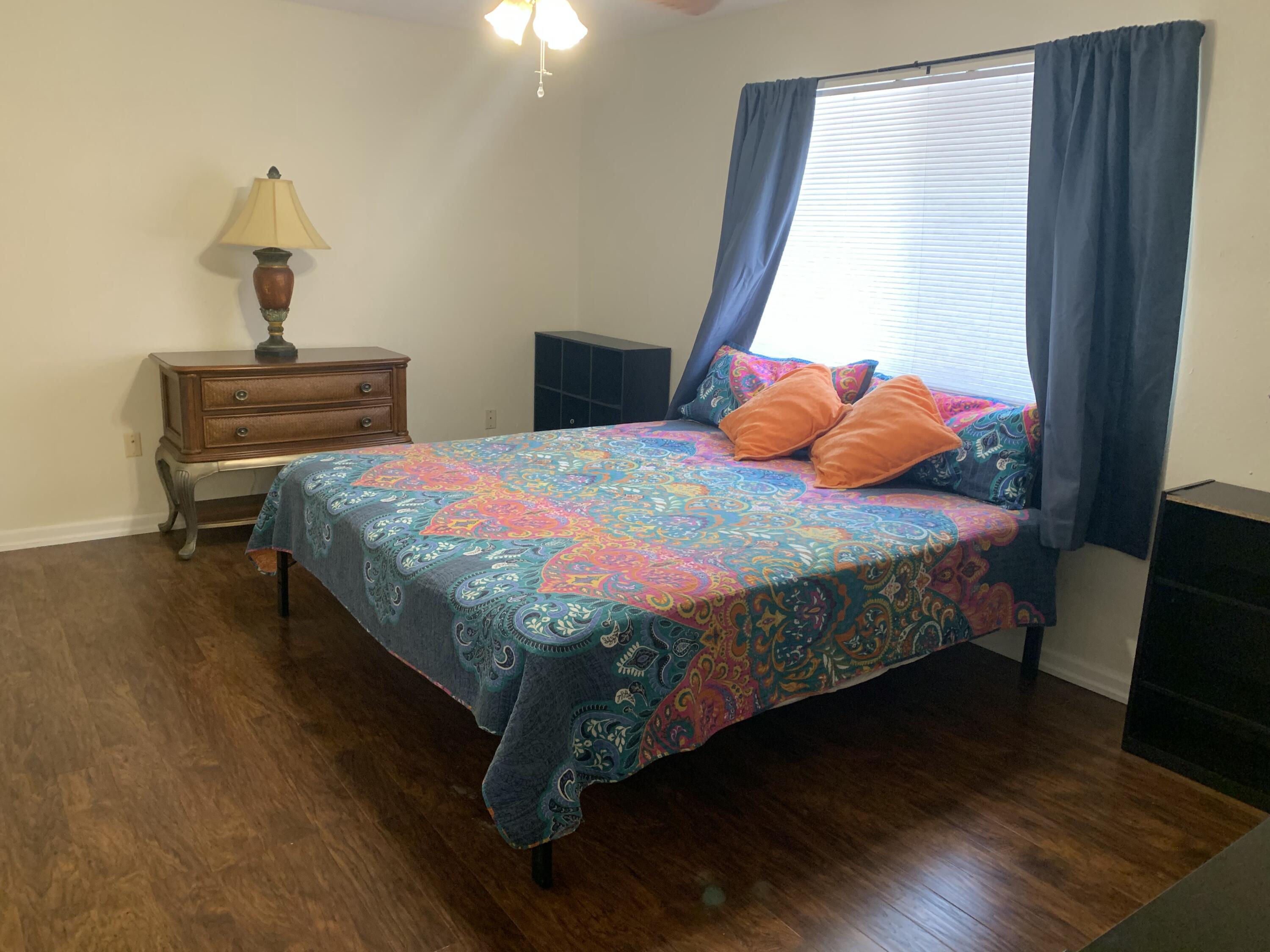 COLLEGE PARK CONDO - Residential Lease