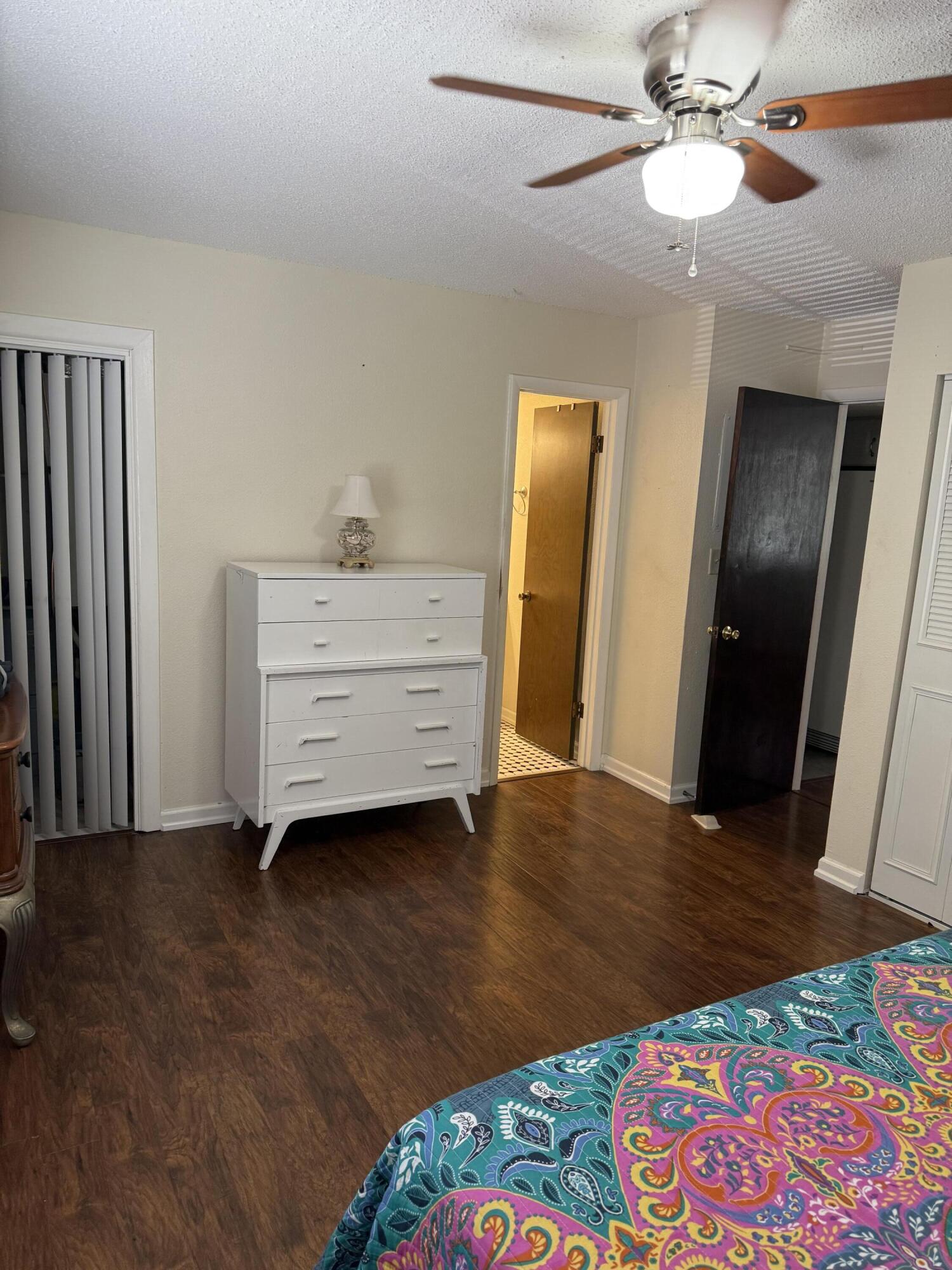 COLLEGE PARK CONDO - Residential Lease