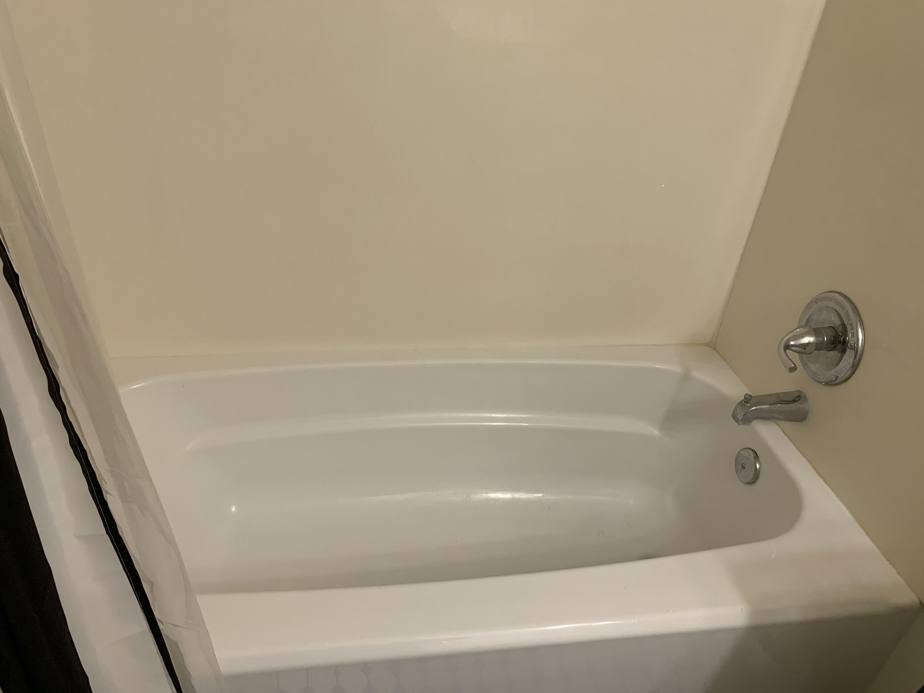 COLLEGE PARK CONDO - Residential Lease