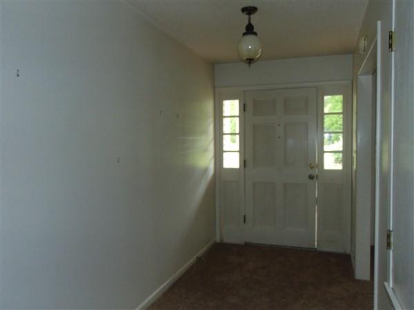 PINE SHORES - Residential