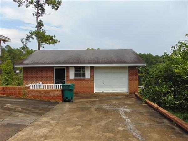 PINE SHORES - Residential