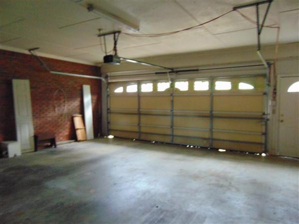 PINE SHORES - Residential