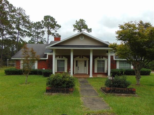 PINE SHORES - Residential