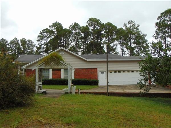 PINE SHORES - Residential