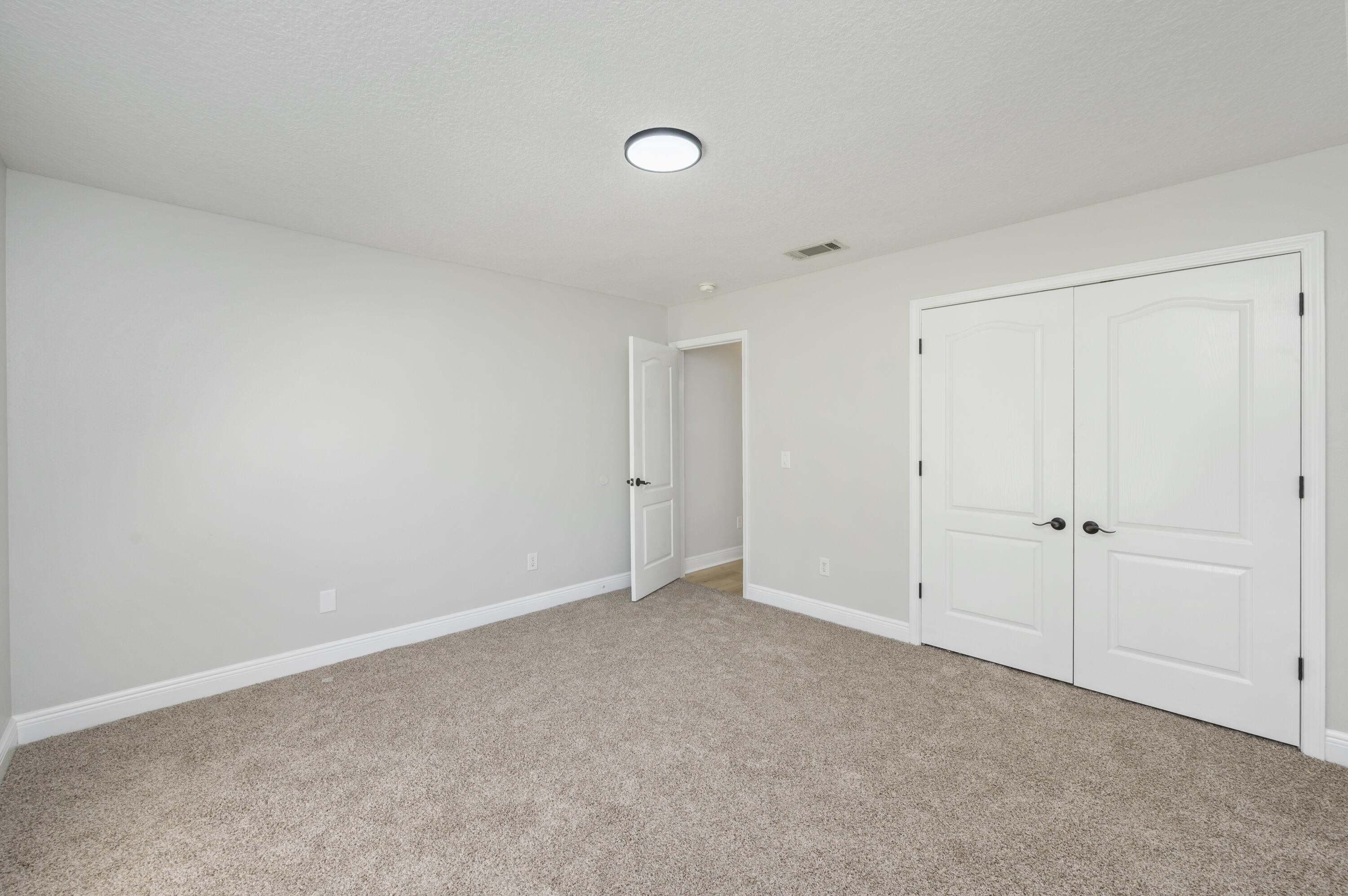 FOX VALLEY - Residential