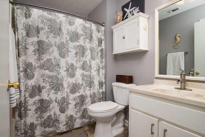 RIVIERA BEACH - Residential