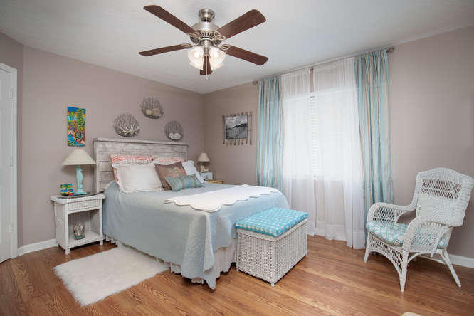 RIVIERA BEACH - Residential