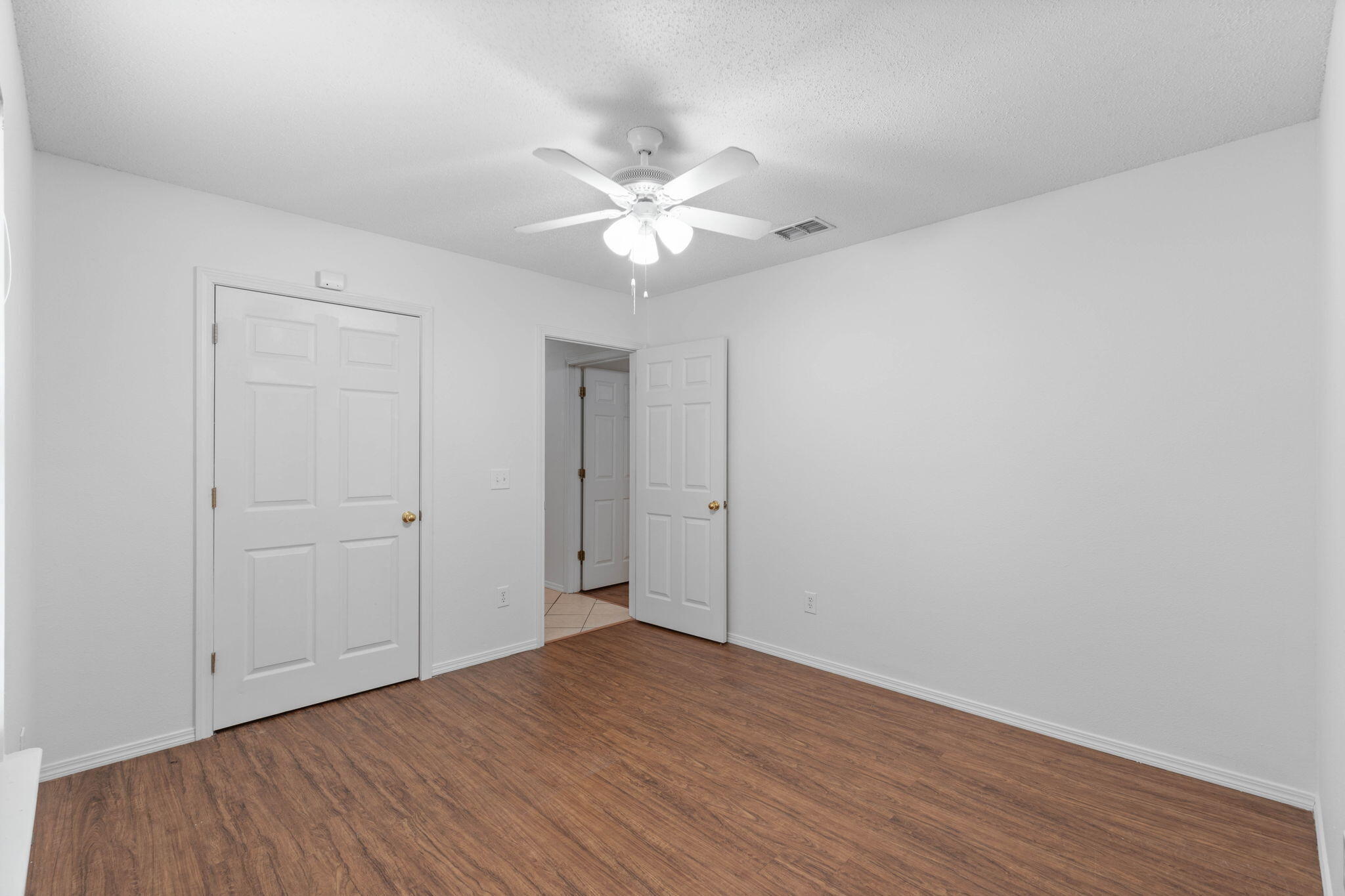 EAST BAY HEIGHTS - Residential