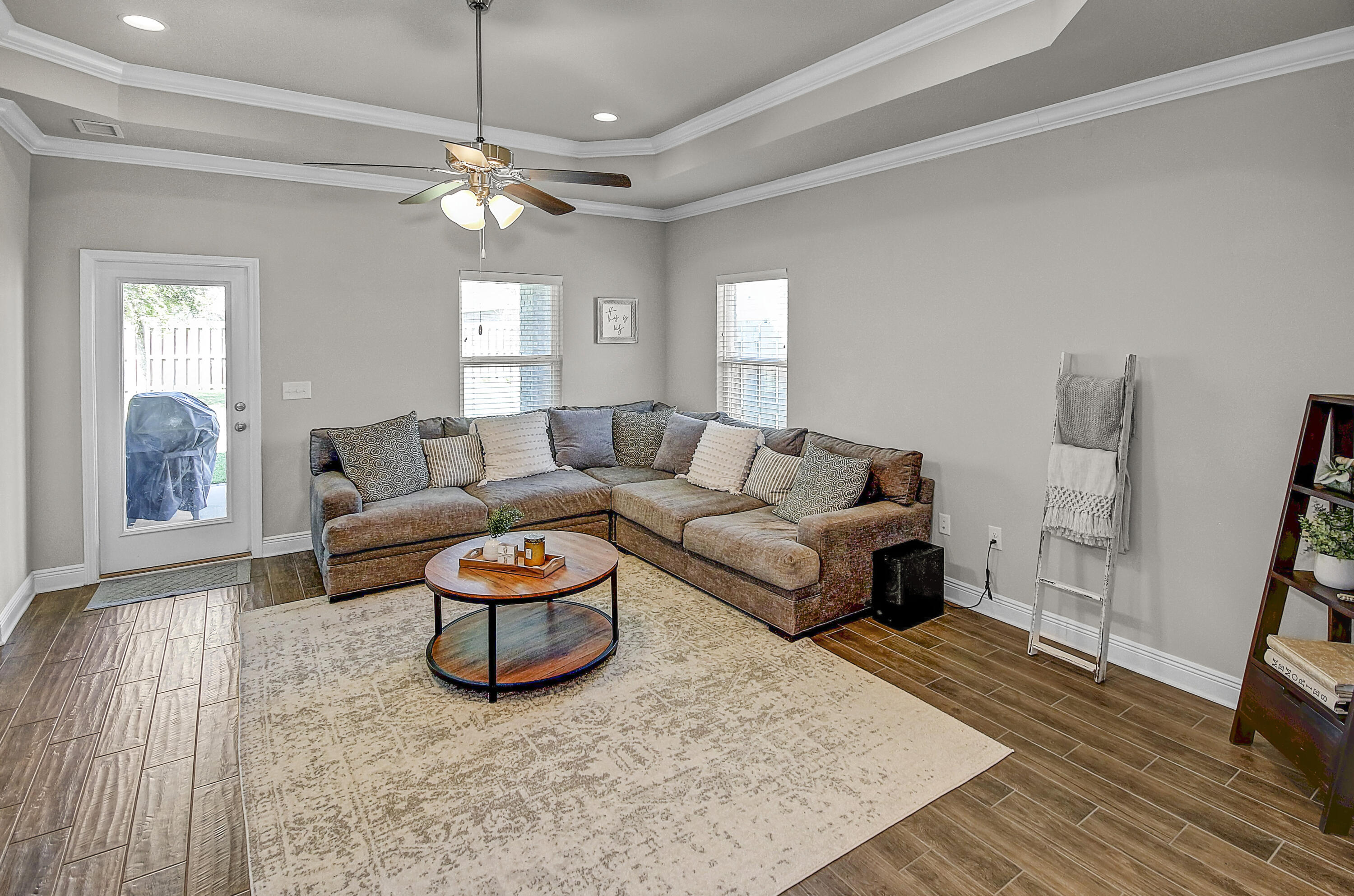 HAMMOCK BAY - Residential