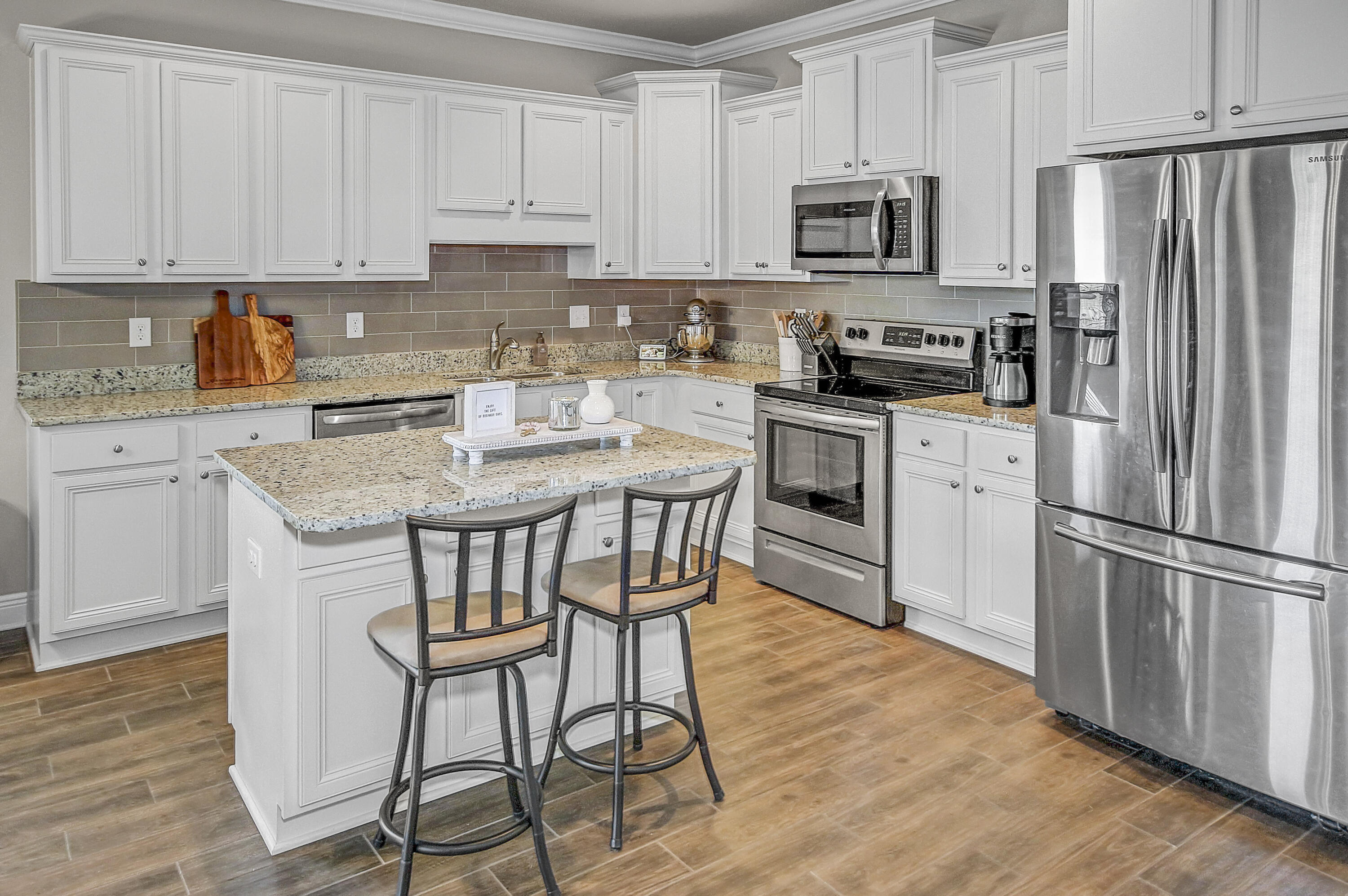 HAMMOCK BAY - Residential