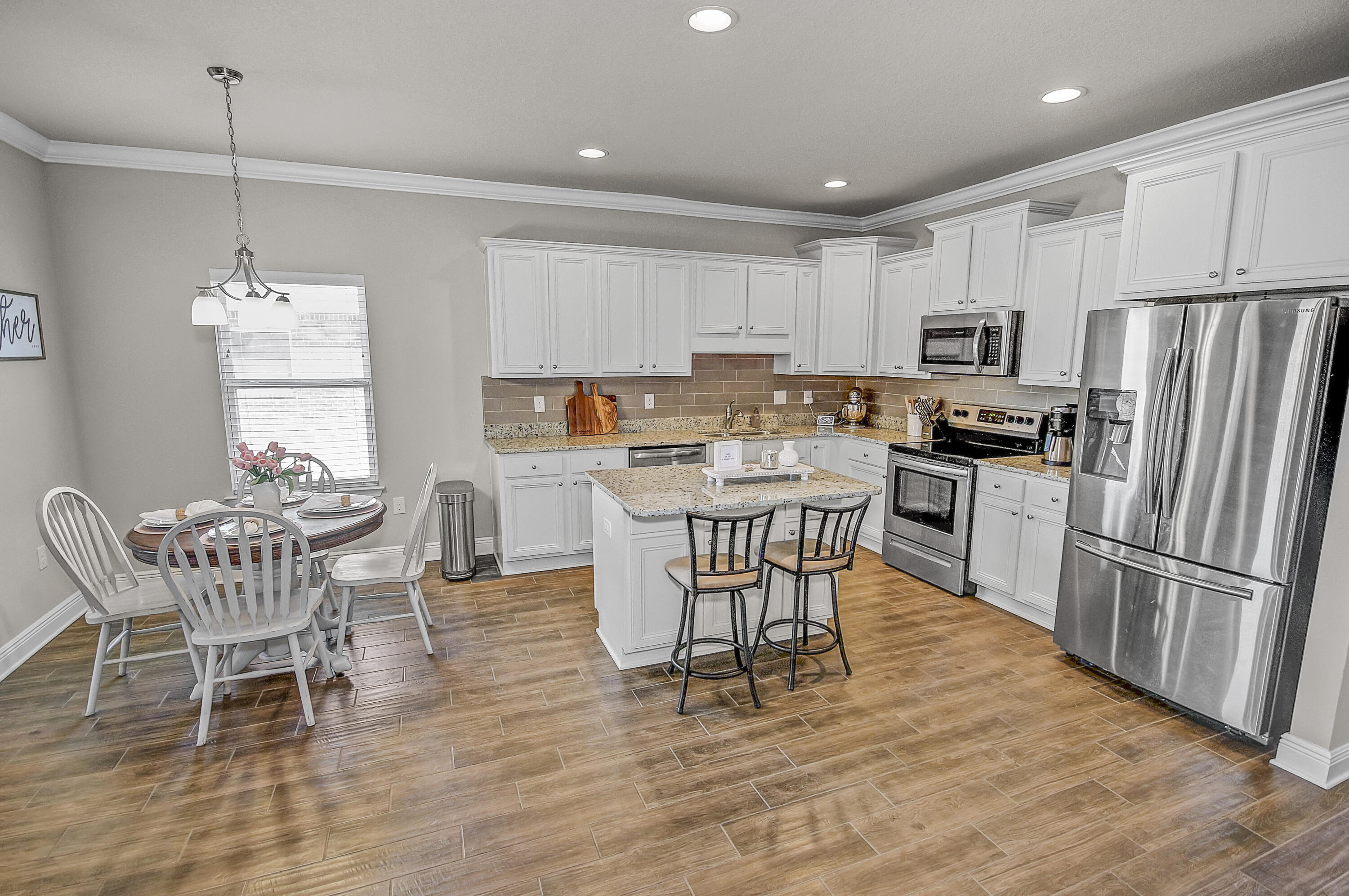 HAMMOCK BAY - Residential