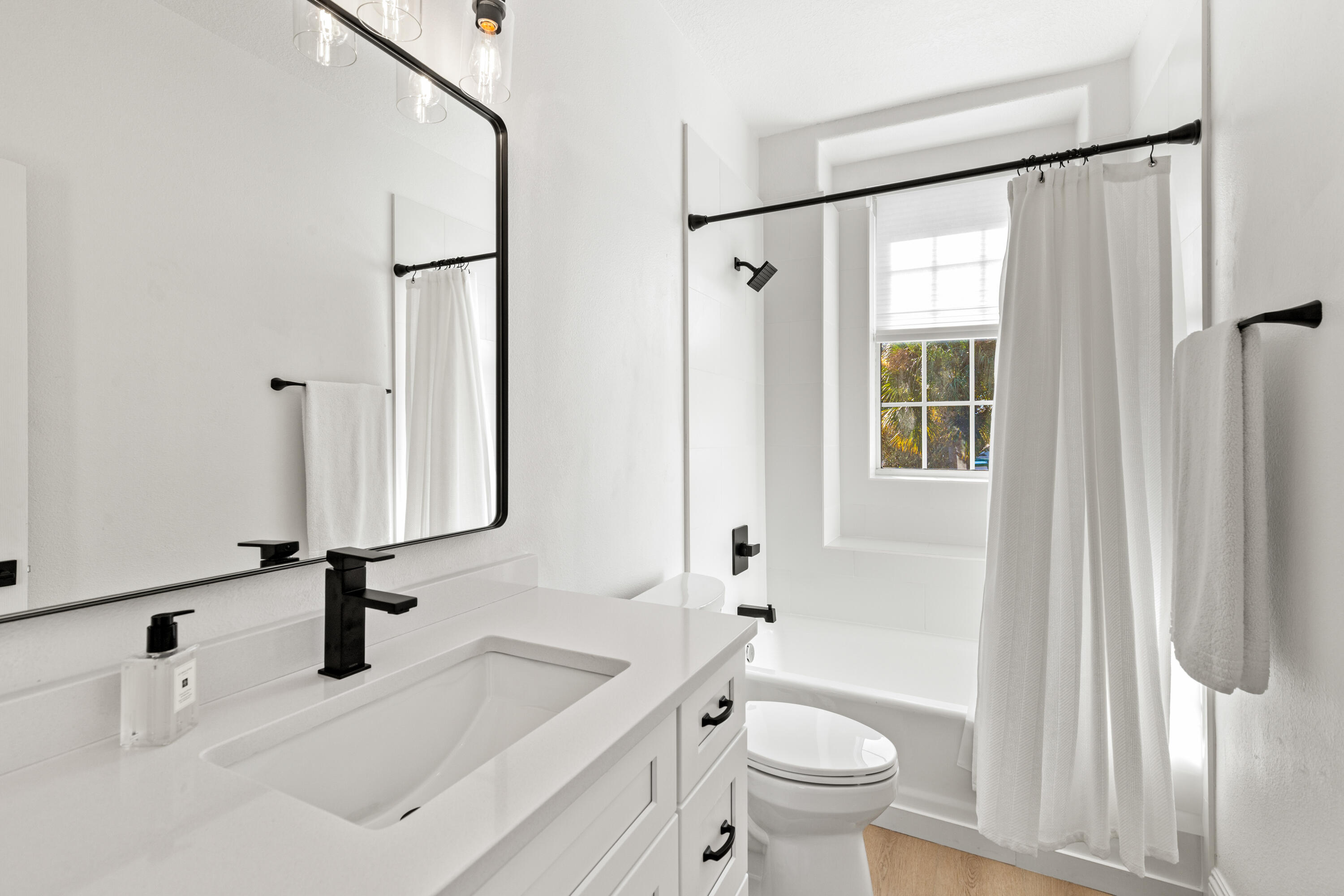 REGATTA BAY PATIO HOMES - Residential