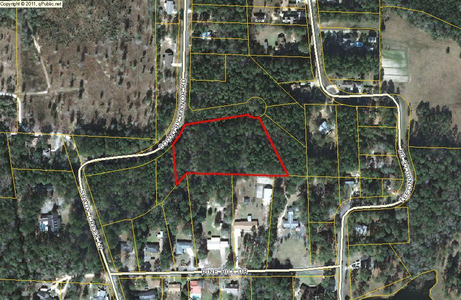 SIX PLATTED LOTS FOR SALE AS ONE PARCEL!! This opportunity could be the perfect one for you. Large parcel of land available in a very desirable location! Quiet neighborhood that is convenient to everything you need. Paved road in front of property but new owner will have to install culvert and driveway. Utilities are convenient to the lot but not in place. Land is large enough that you can have your country estate in town! Take a look and let's get you started on the road to home ownership!! There are 3 parcel IDs associated with this parcel. (All information should be verified by buyer and/or buyers agent.)