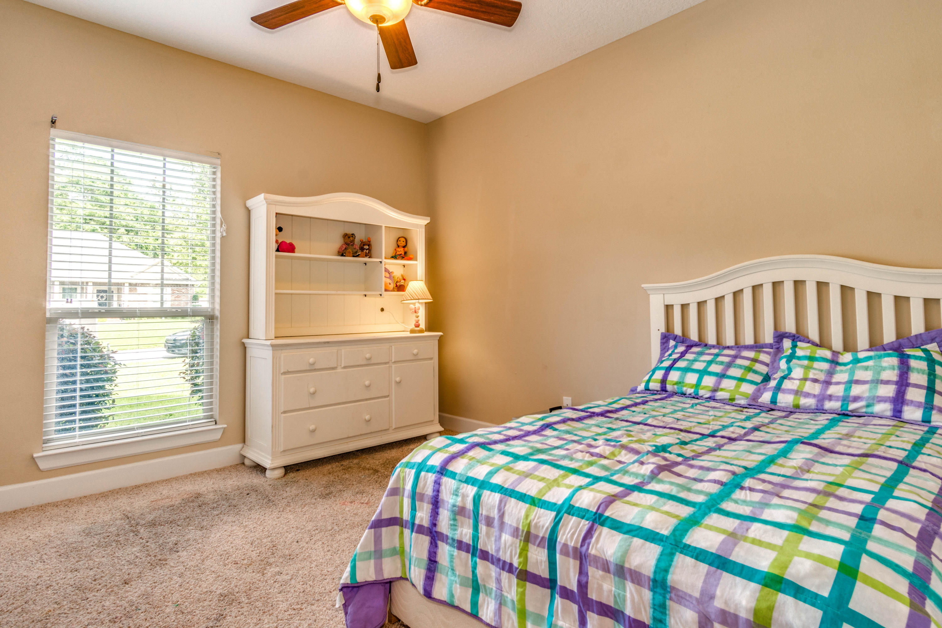 ZACHARY ESTATES - Residential