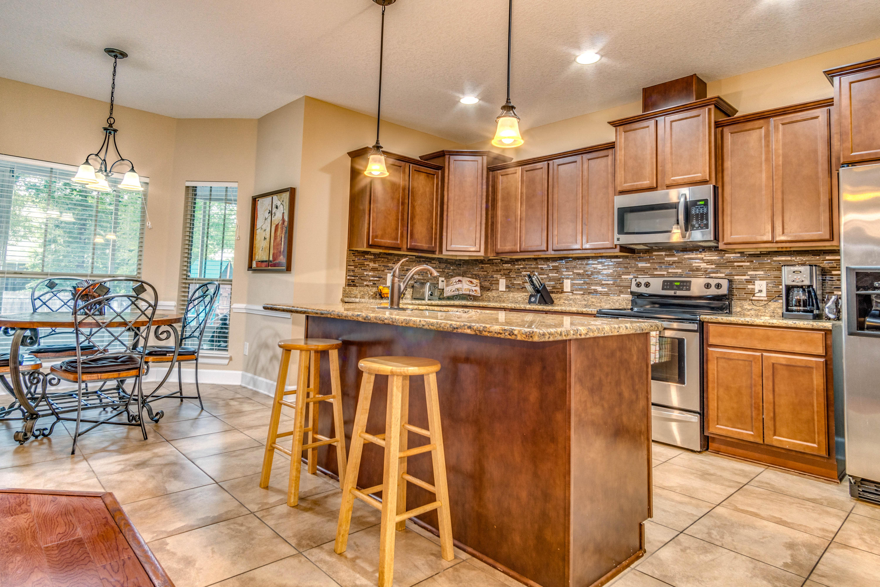 ZACHARY ESTATES - Residential