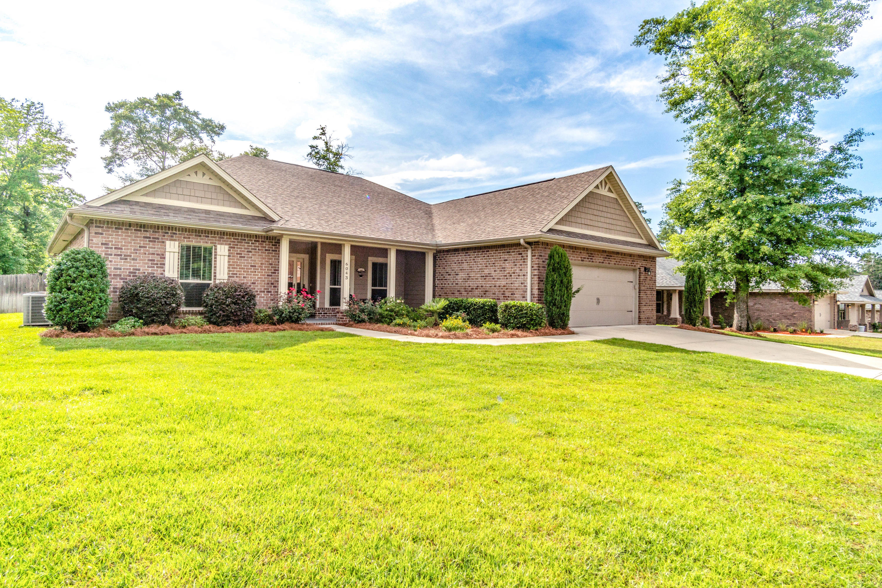 ZACHARY ESTATES - Residential