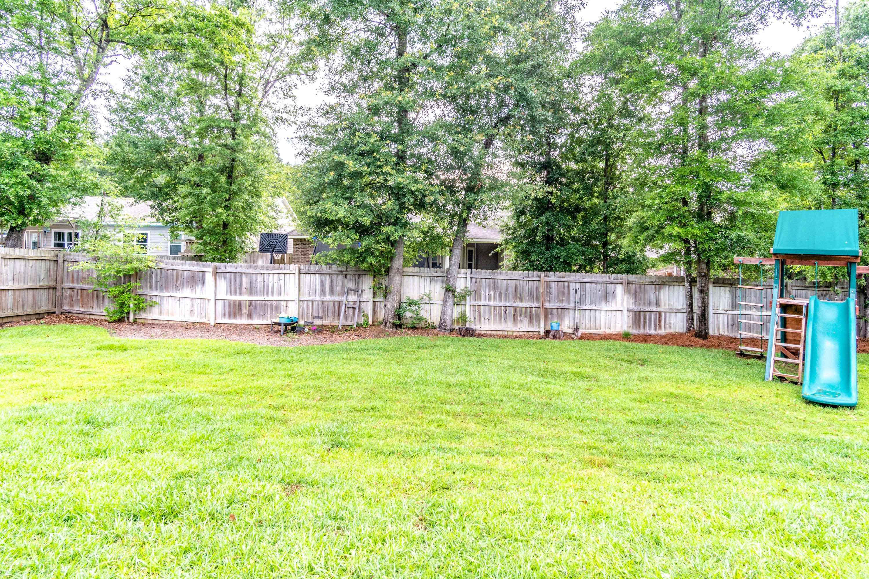 ZACHARY ESTATES - Residential