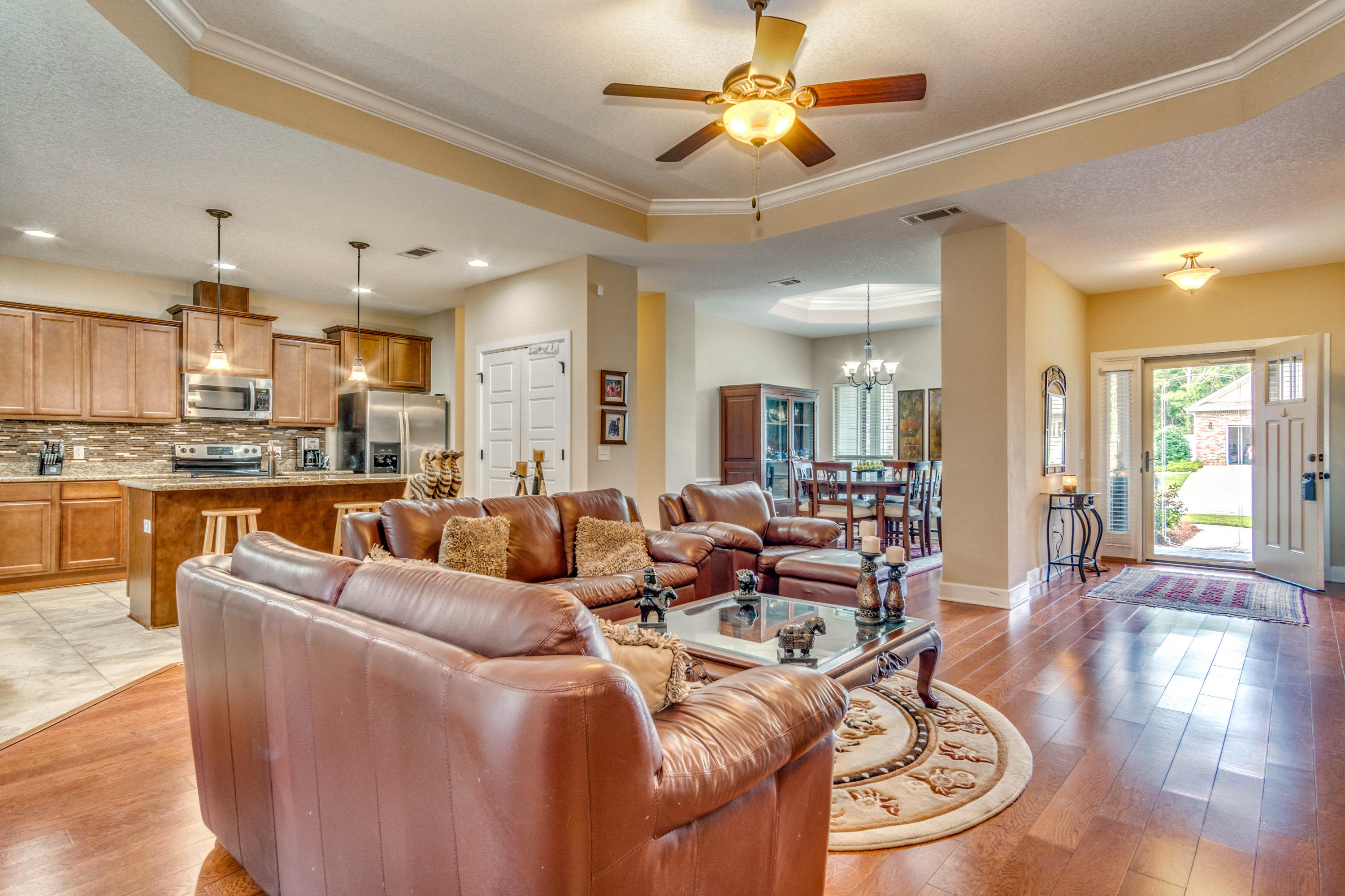 ZACHARY ESTATES - Residential