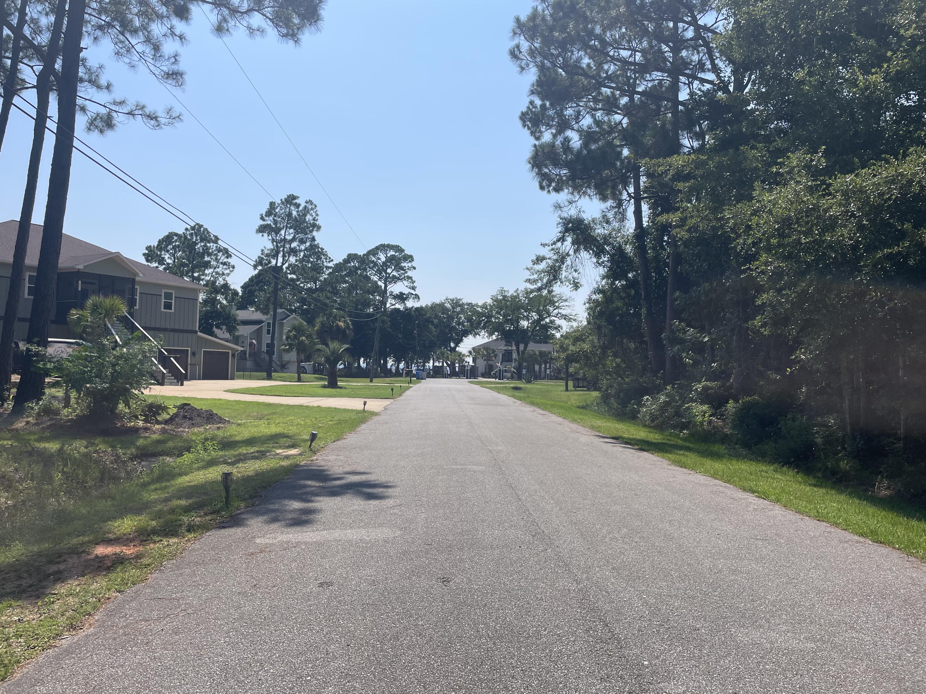 BAYOU GRANDE ESTATES - Land