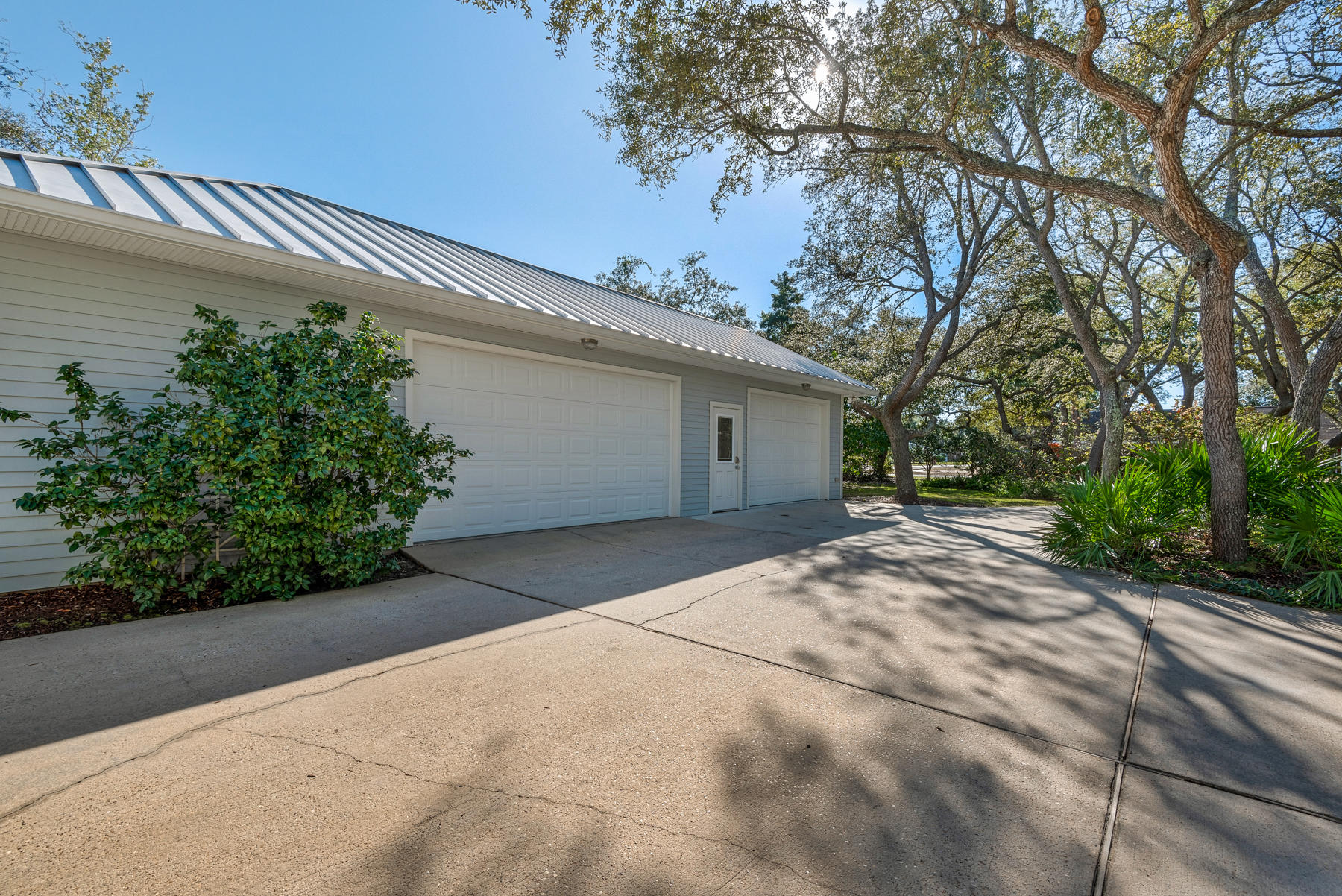 INDIAN BAYOU - Residential