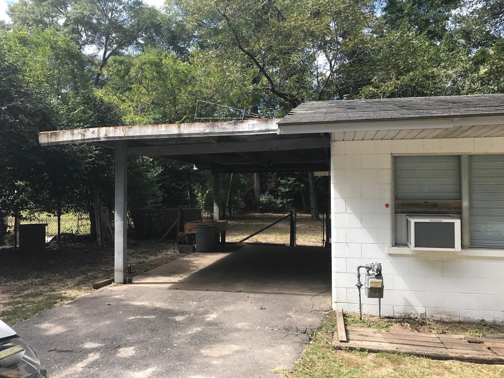 TOWN OF DEFUNIAK SPRINGS - Residential