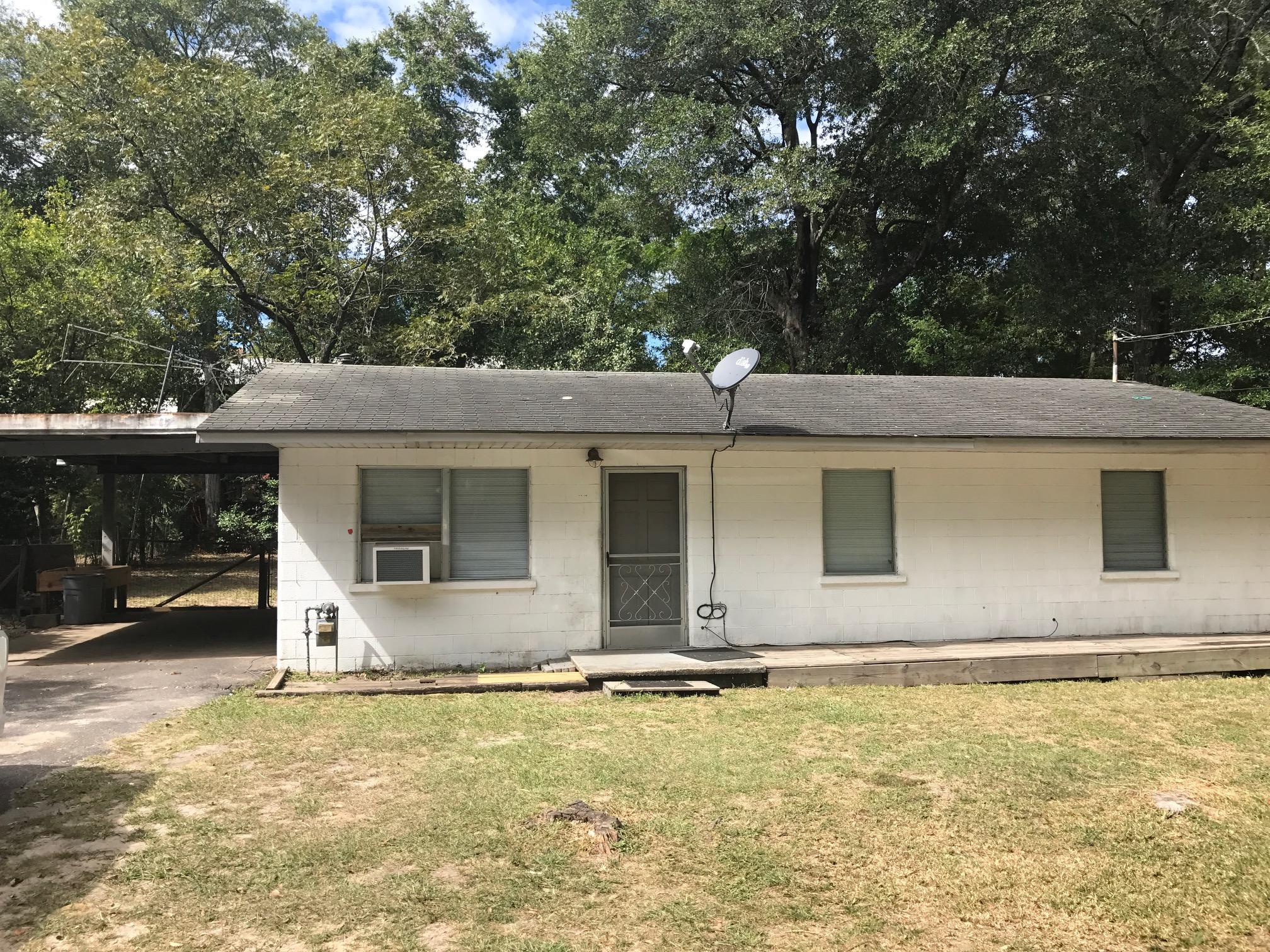 TOWN OF DEFUNIAK SPRINGS - Residential