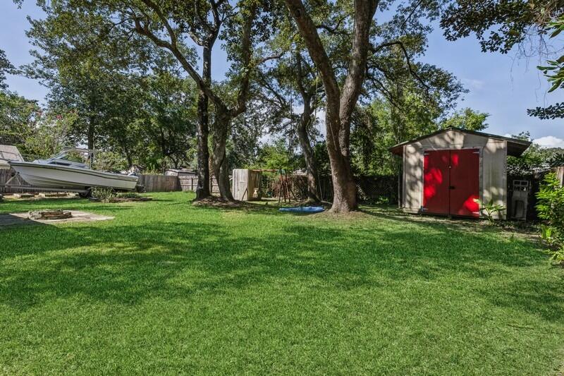 MAGNOLIA SHORES S/D - Residential