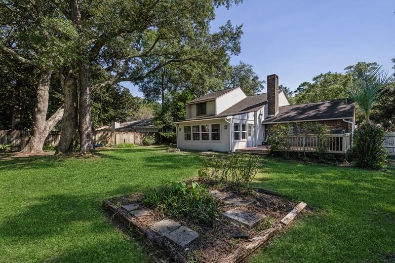 MAGNOLIA SHORES S/D - Residential