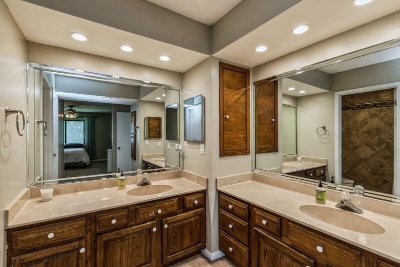 MAGNOLIA SHORES S/D - Residential