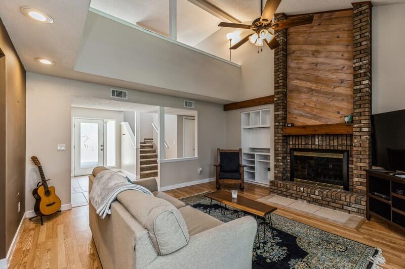 MAGNOLIA SHORES S/D - Residential