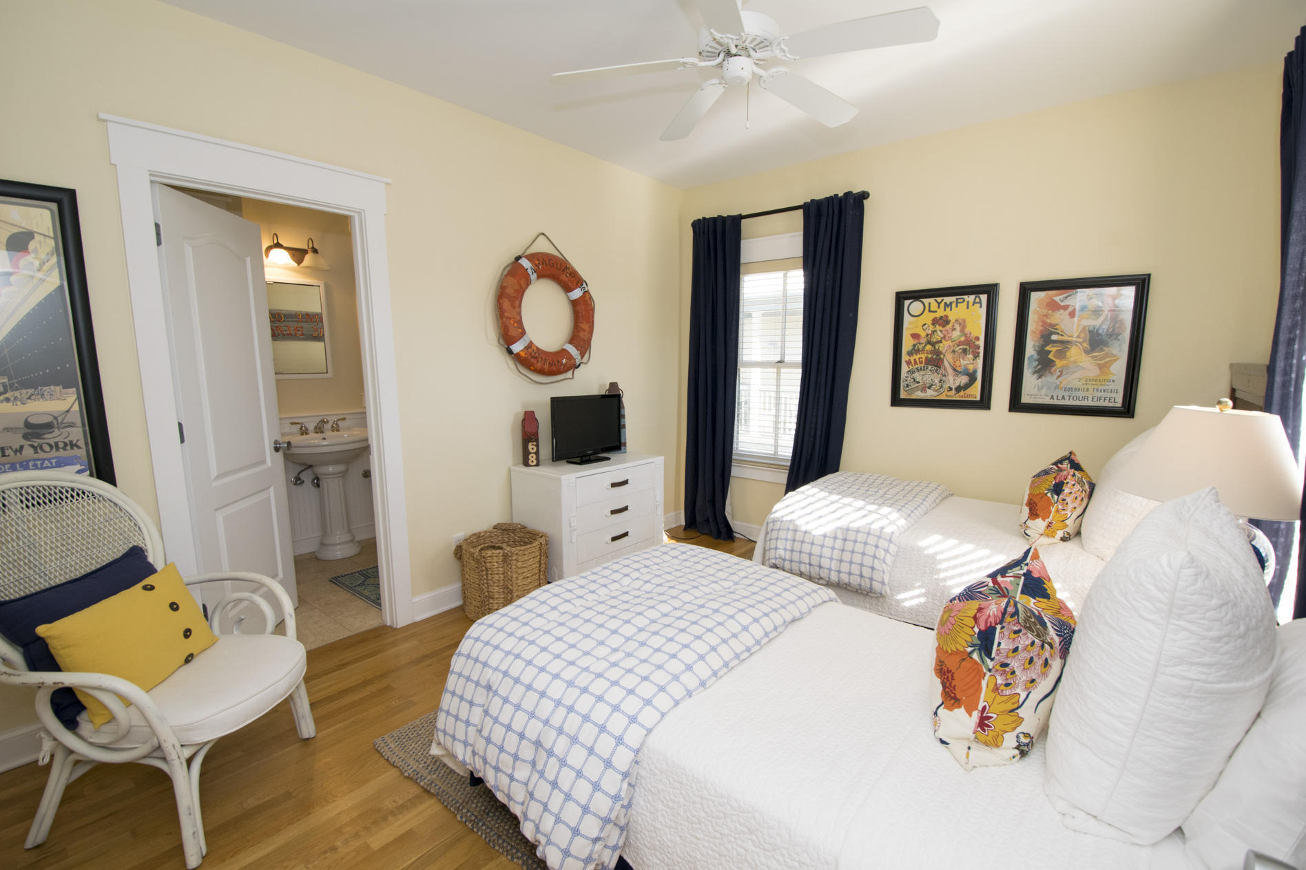 SUNSET BEACH - Residential