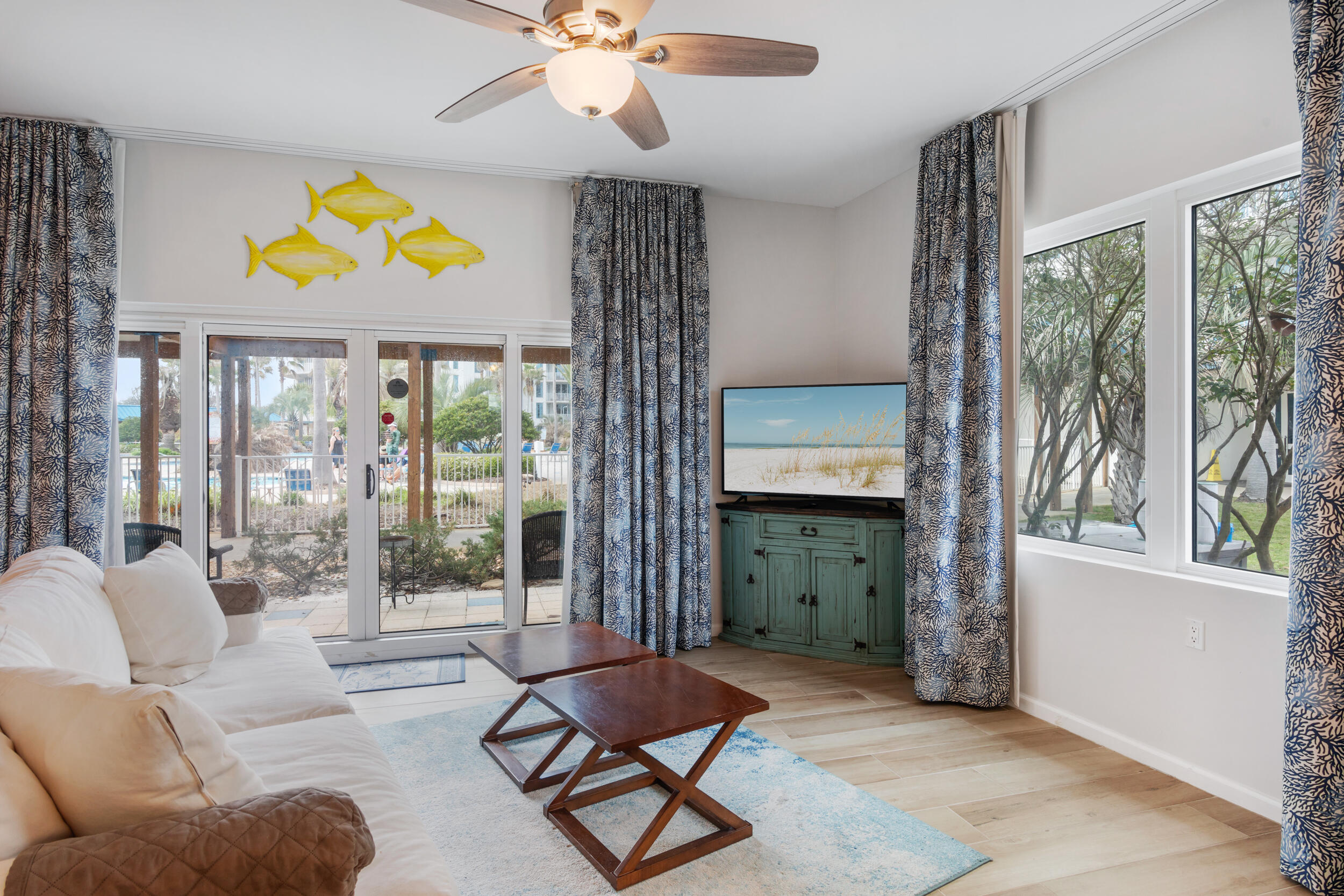 THE PALMS OF DESTIN - Residential