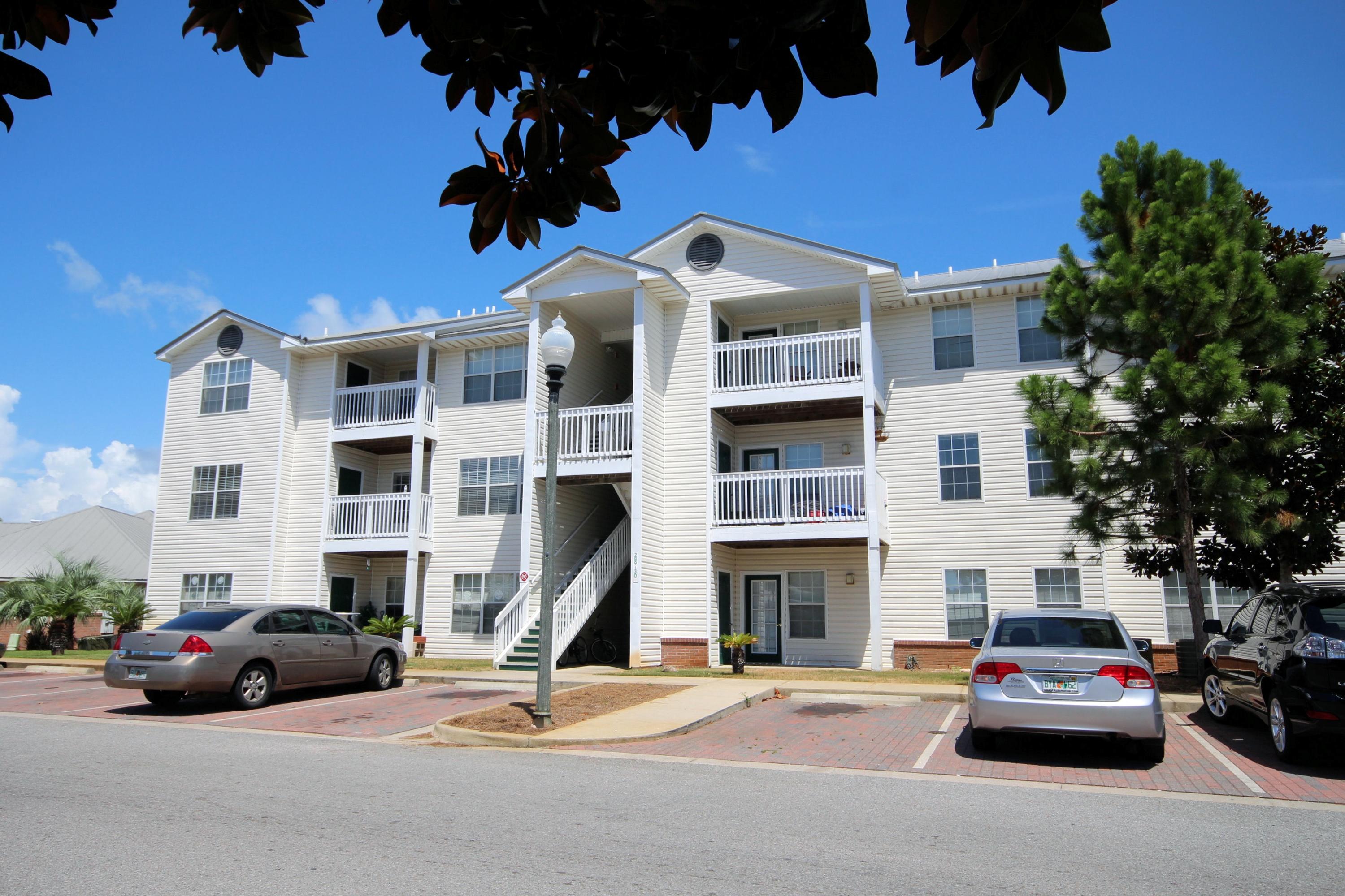 INDIAN LAKE - Residential