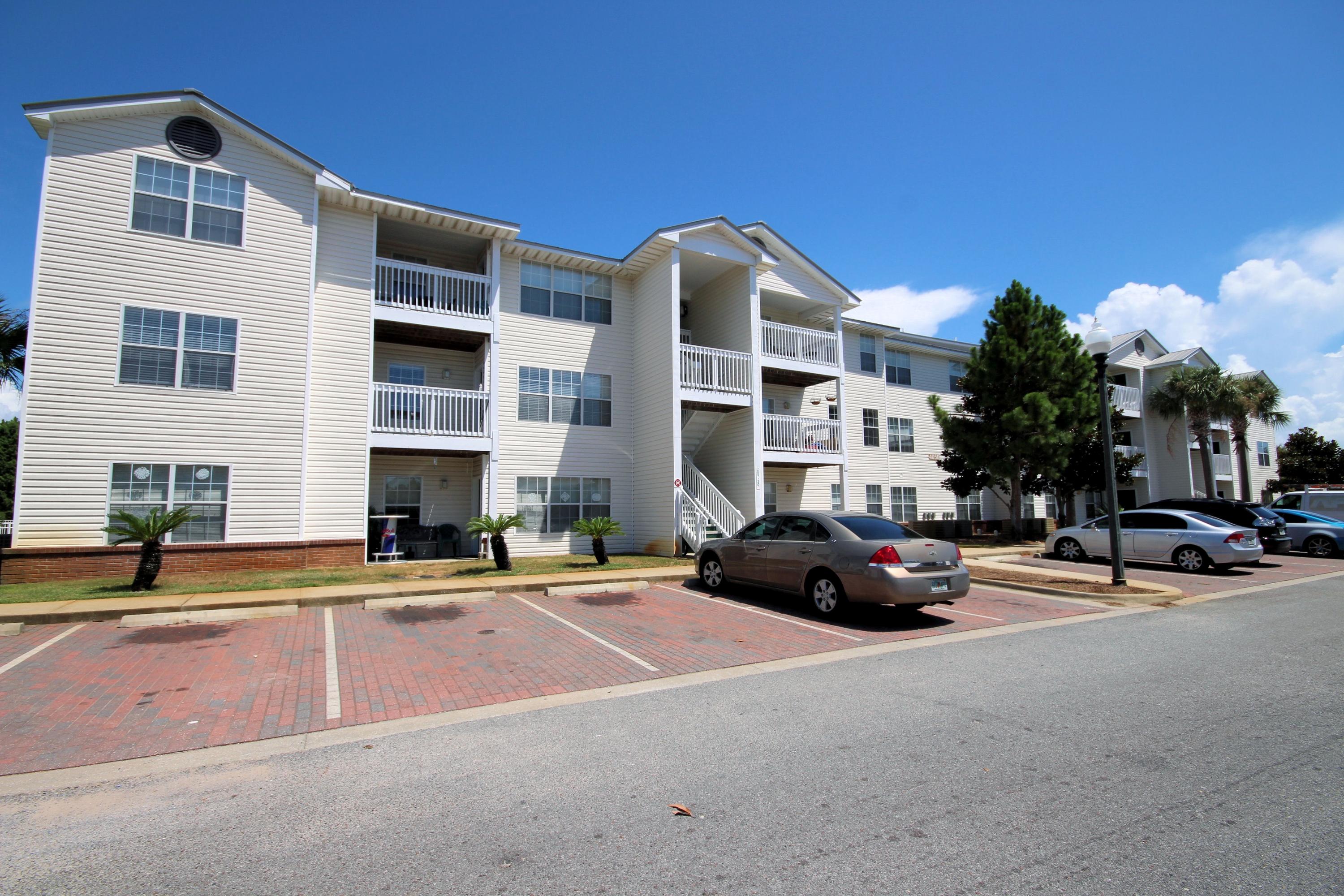 INDIAN LAKE - Residential