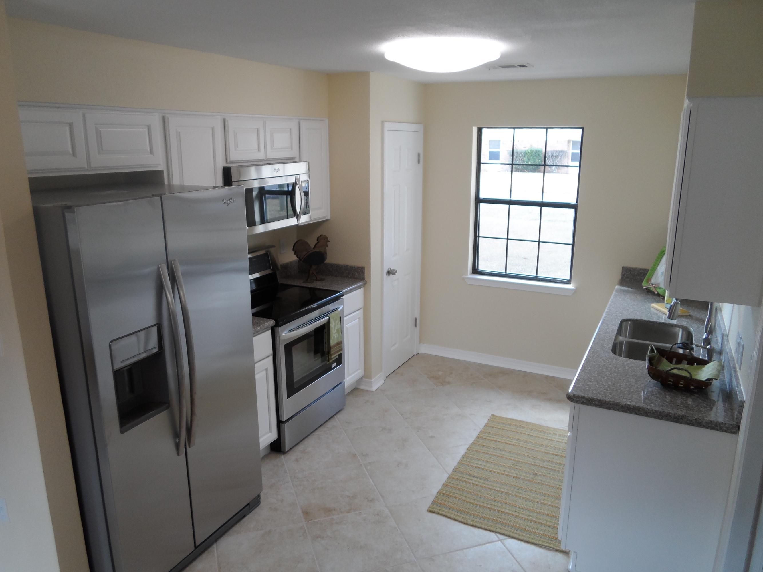 PINE MEADOWS 2ND ADDN LOT 22 BLK F - Residential