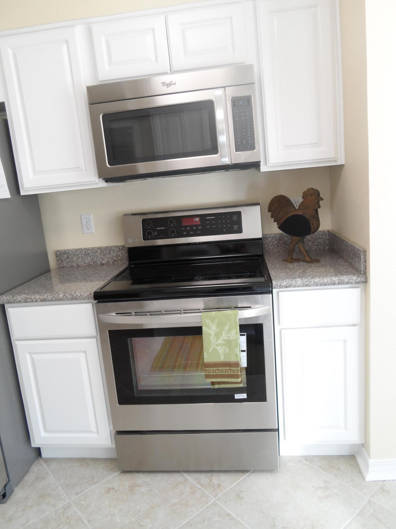 PINE MEADOWS 2ND ADDN LOT 22 BLK F - Residential