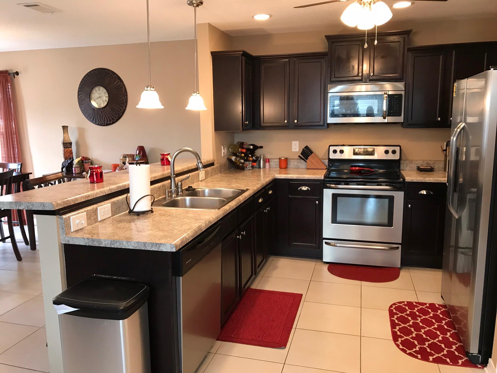 STILLWELL ESTATES - Residential