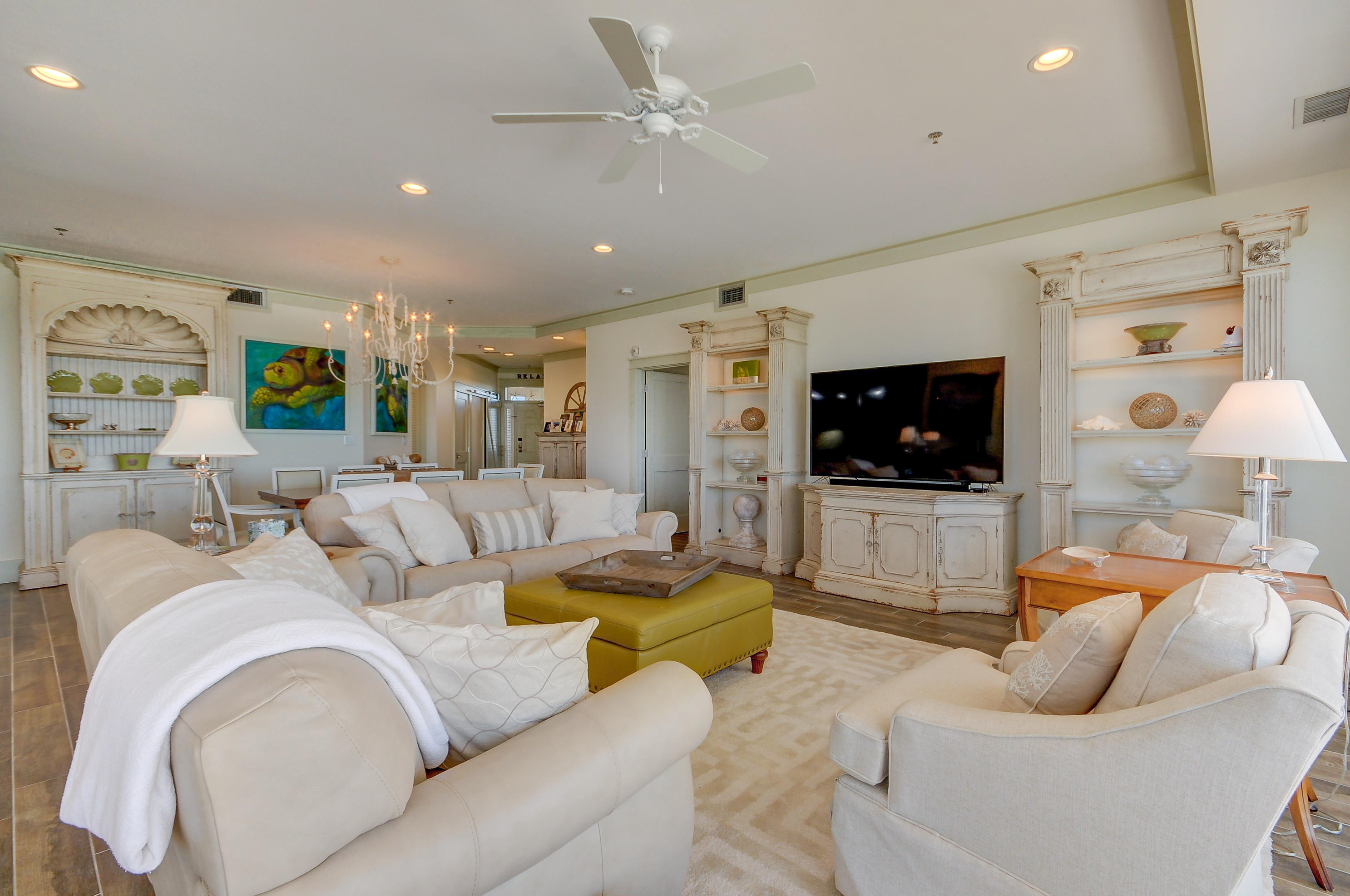 HIDDEN DUNES GRAND VILLAS - Residential