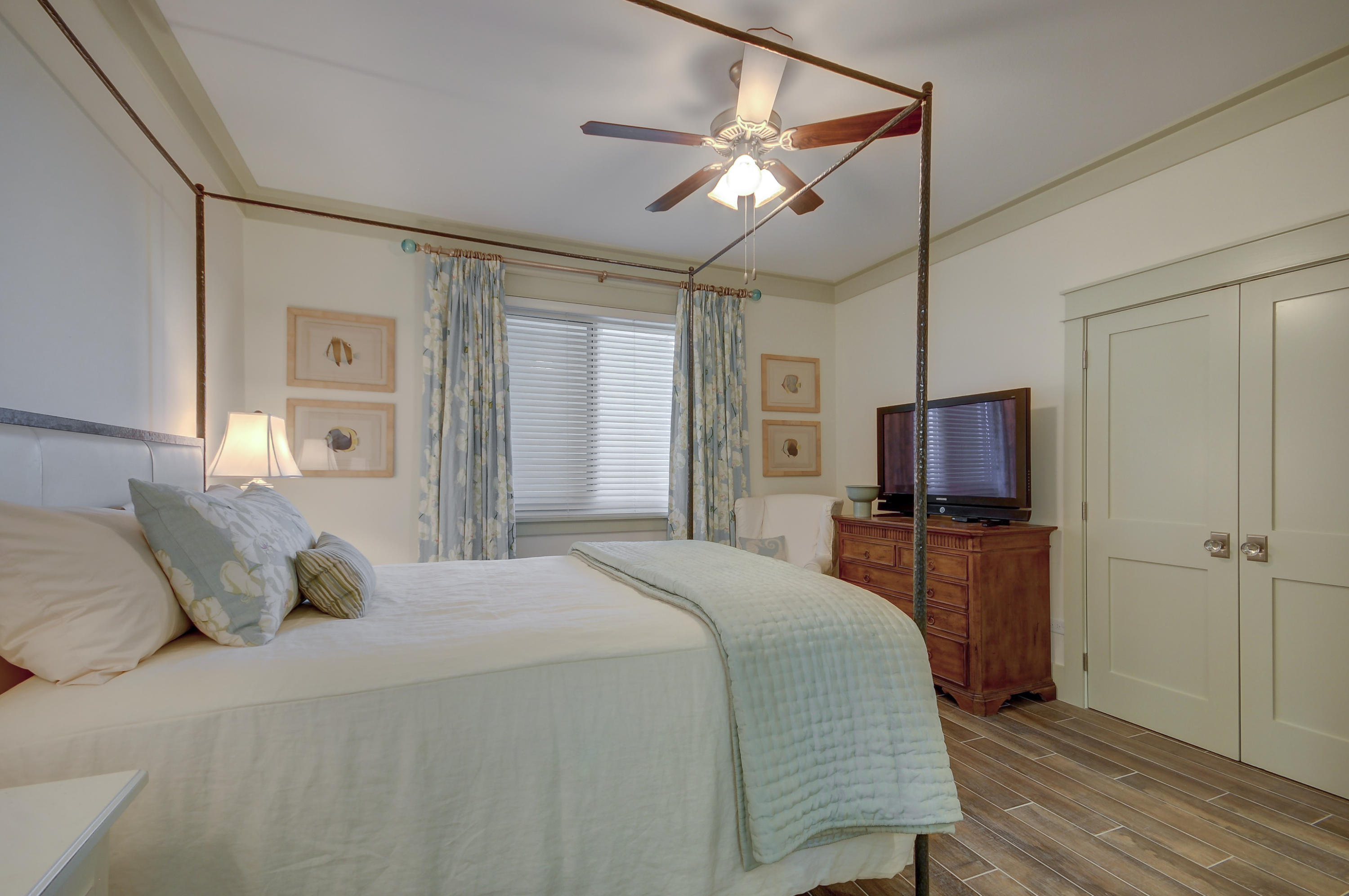 HIDDEN DUNES GRAND VILLAS - Residential